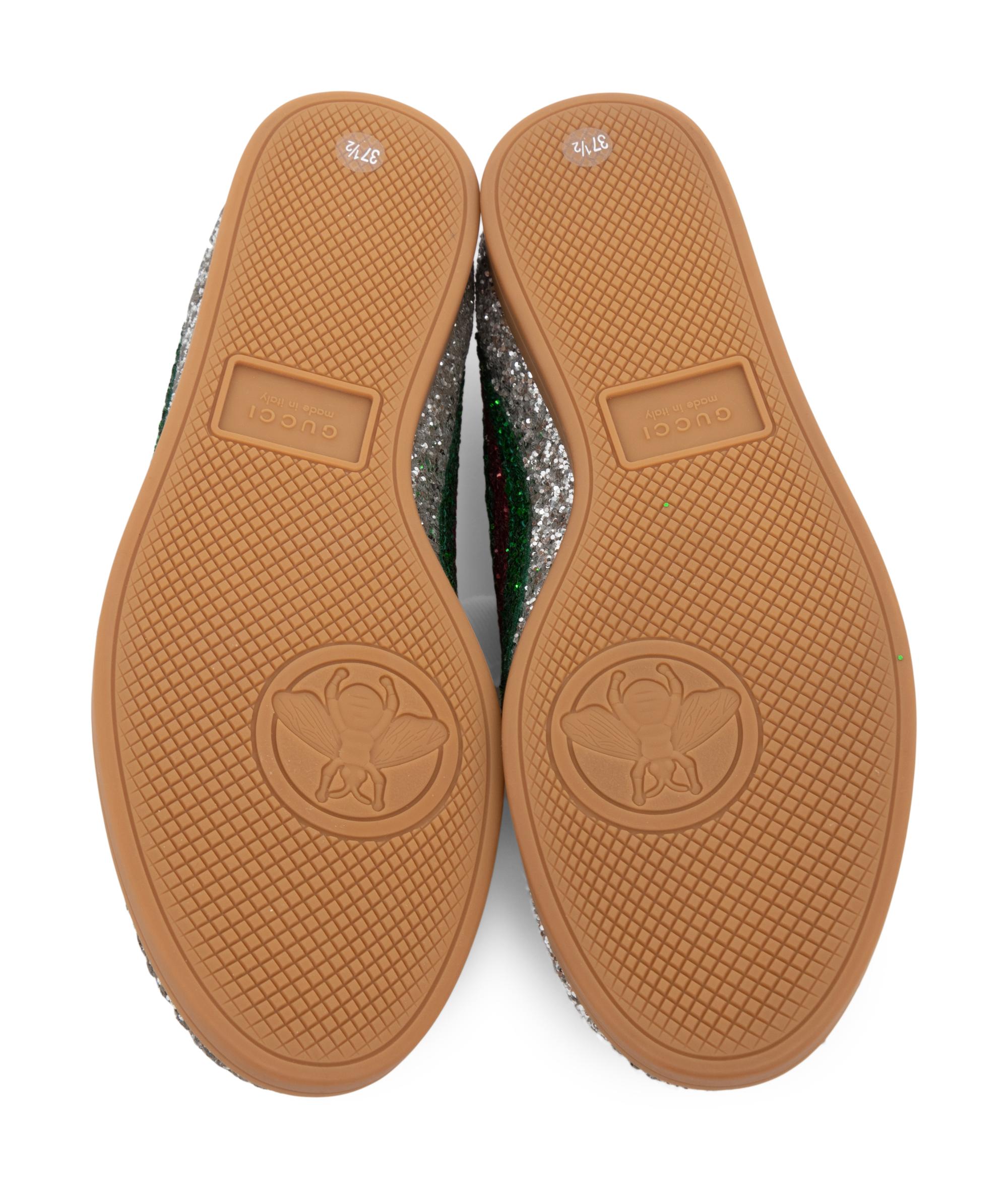 Gucci Silver Shoes with Bee, Unworn