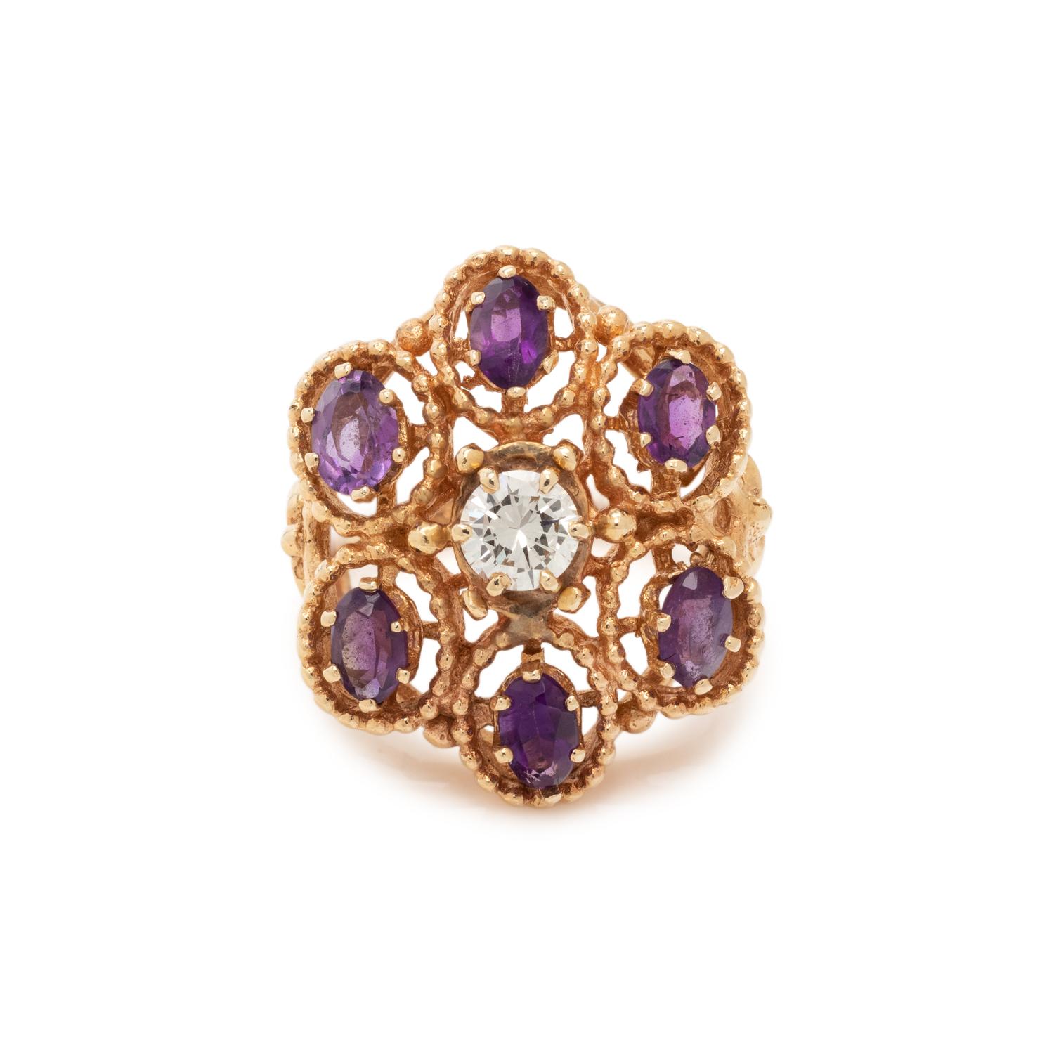 YELLOW GOLD, DIAMOND AND AMETHYST RING