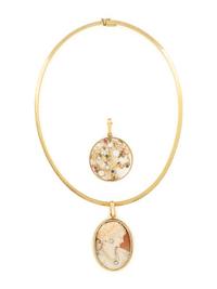 YELLOW GOLD OMEGA NECKLACE WITH TWO PENDANTS