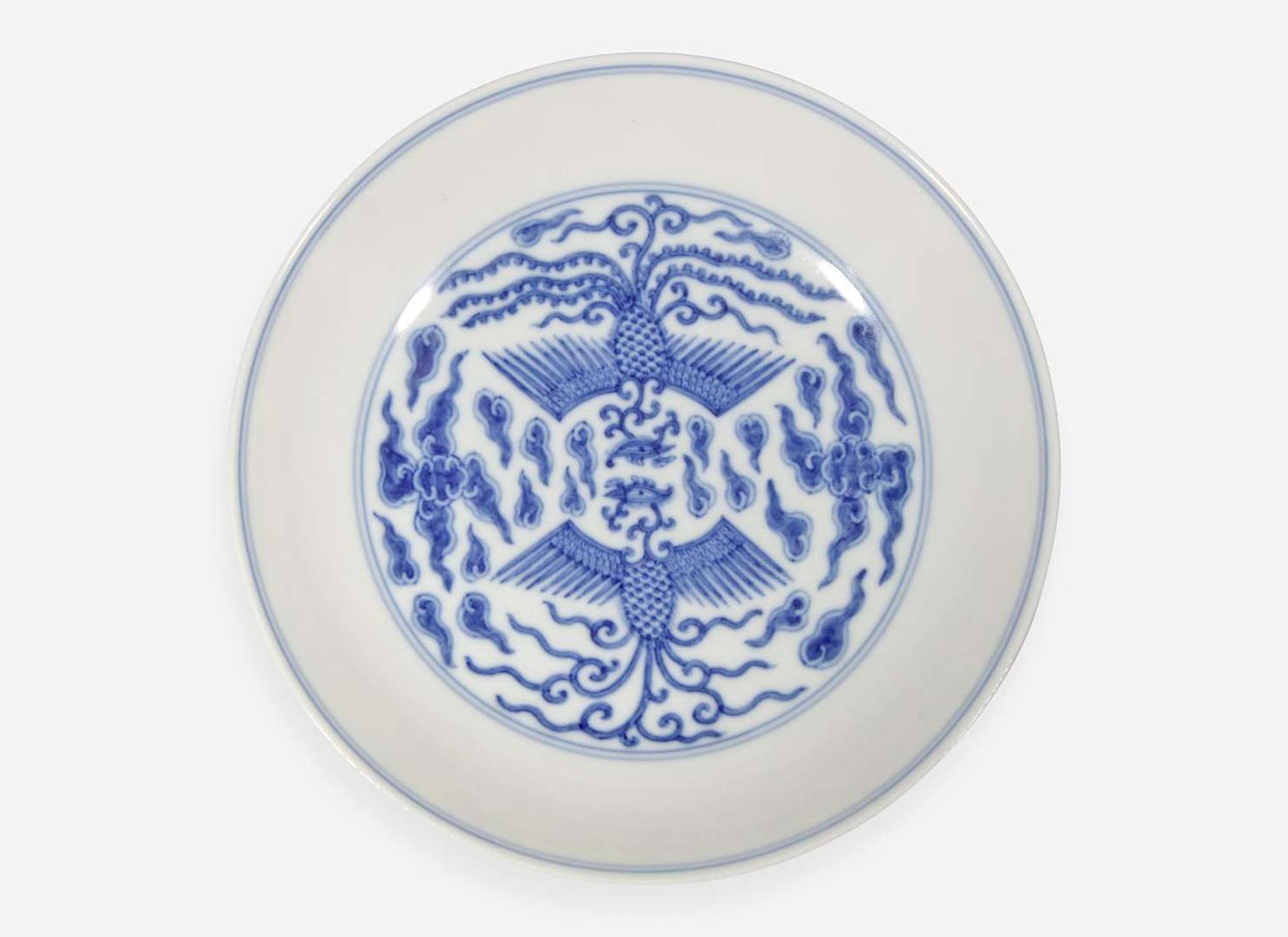 A Chinese blue and white "Phoenix" dish, Guangxu six-character mark 青花鳳紋盤 光緒六字款