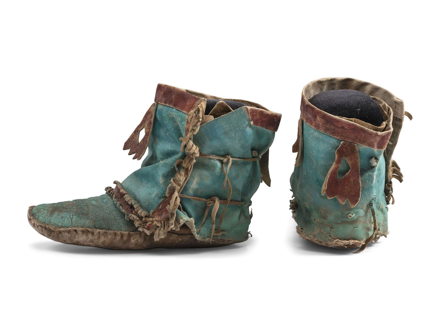 Pueblo Moccasins