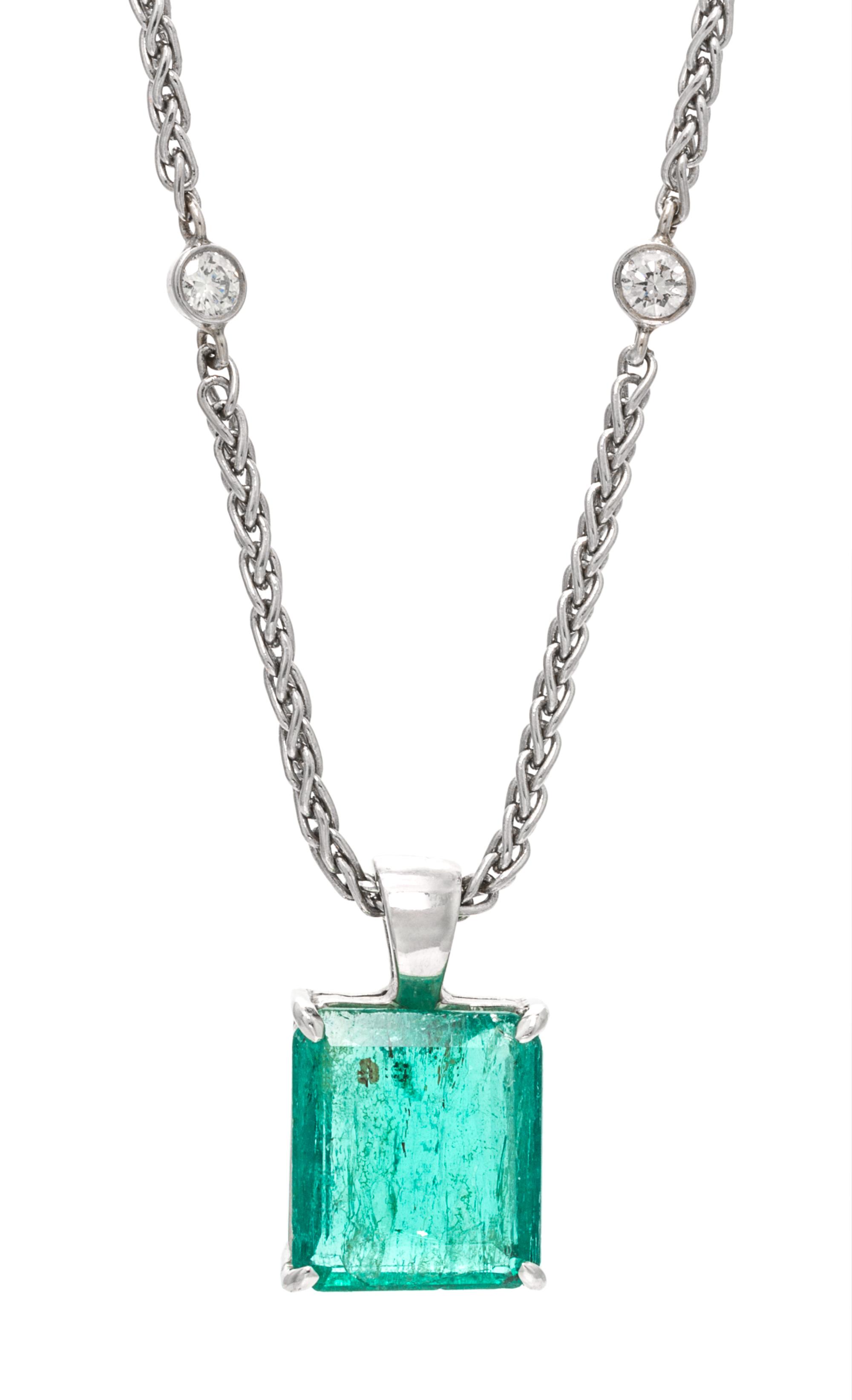 A 14 Karat White Gold and Emerald Pendant, 5.80 dwts.