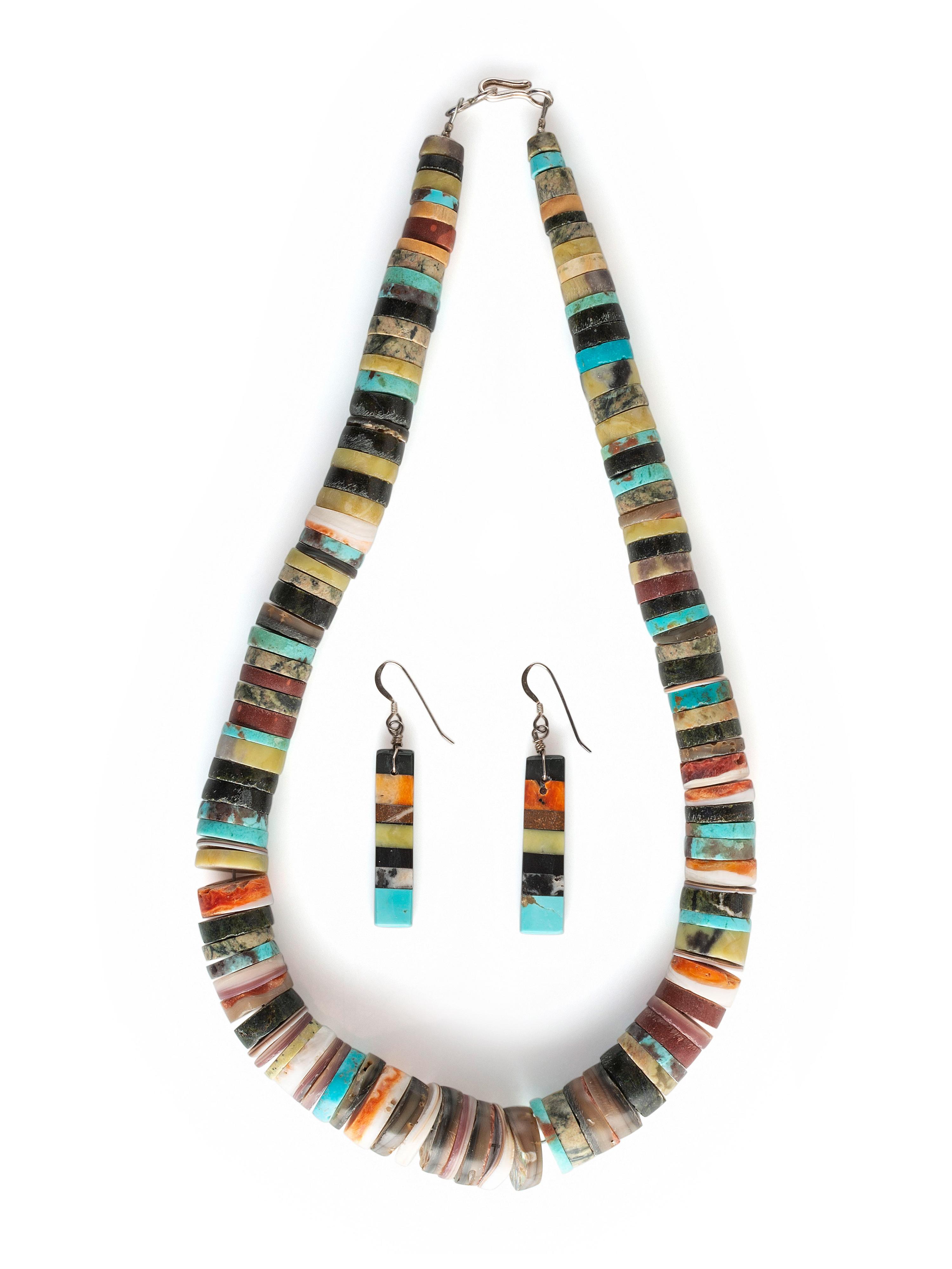 Kewa Chunky Single-strand Necklaces