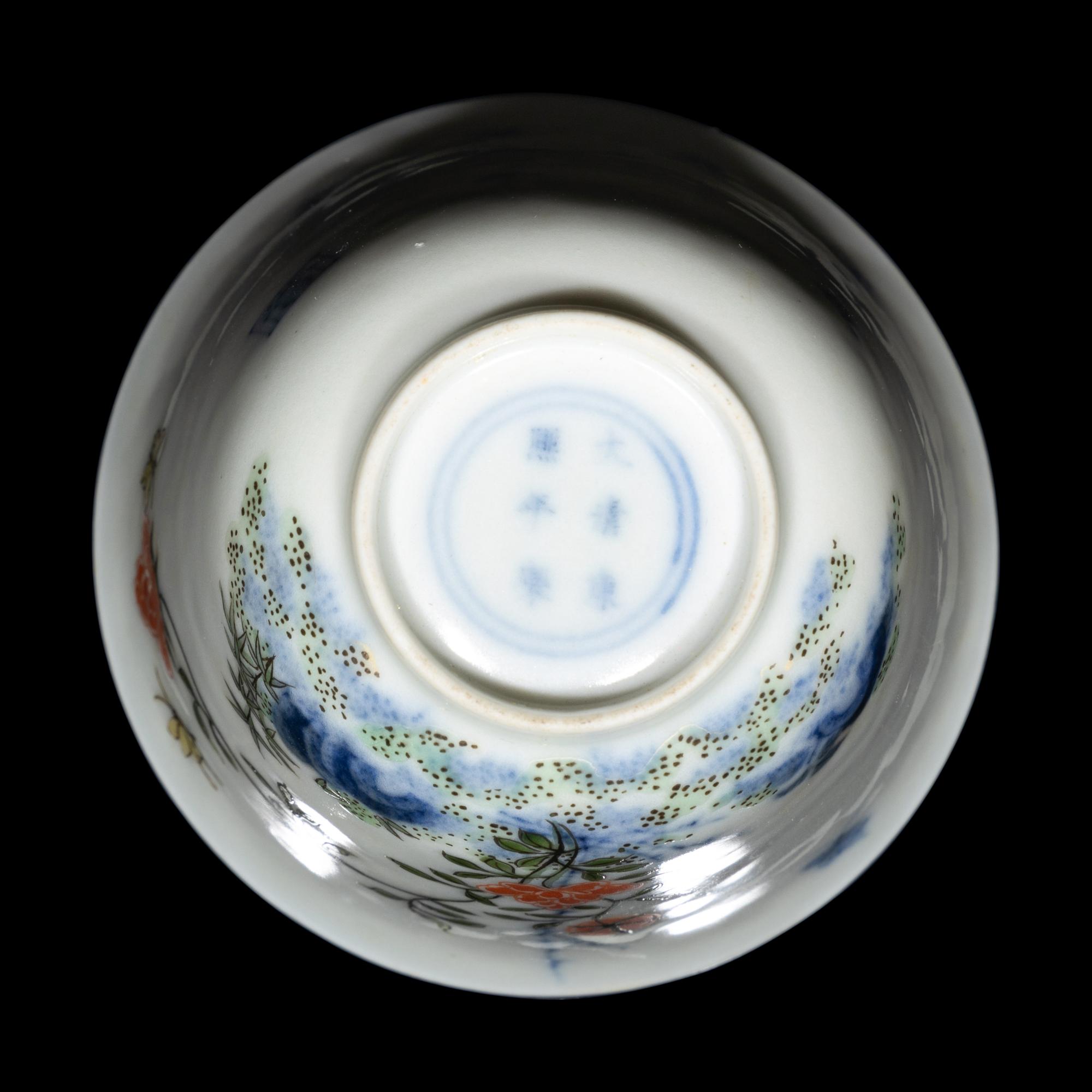 A Chinese Wucai Porcelain 'Month' Cup, Kangxi Mark 康熙款 五彩花神杯