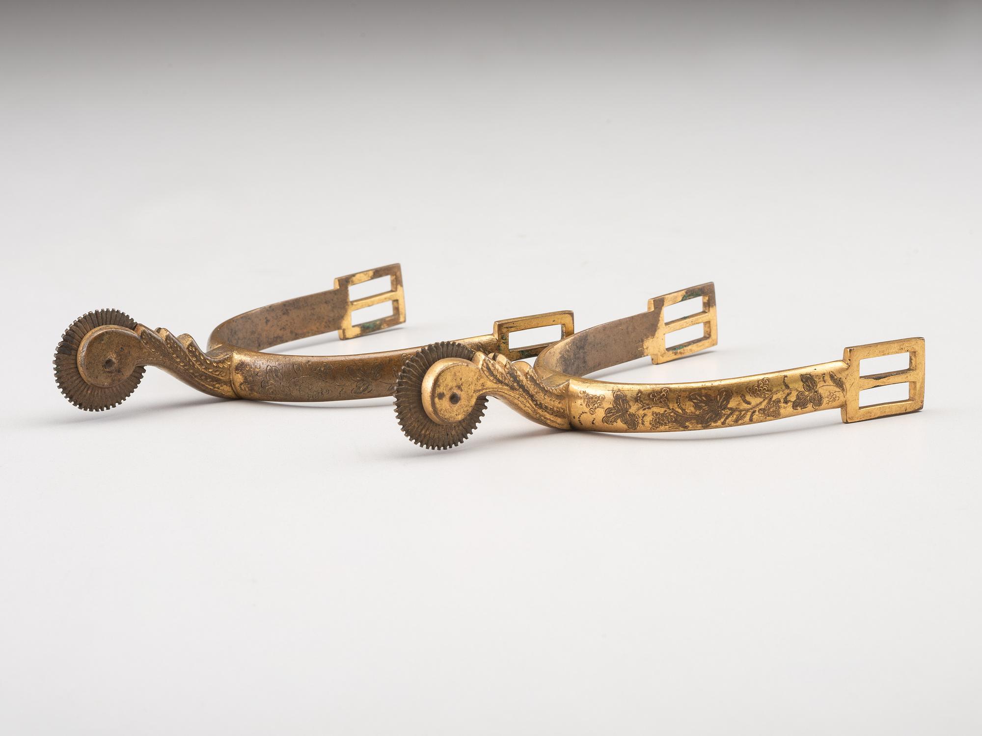 [CIVIL WAR]. A collection of items identified to General James Lyman Van Buren, incl. US Model 1860 Light Cavalry saber, buff saber belt, shoulder straps, insignia, and photographs.
