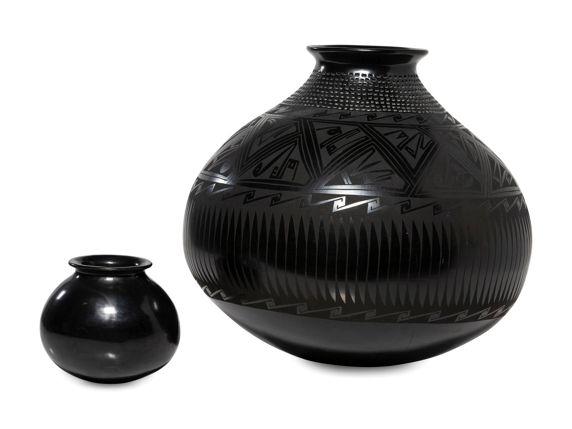 Pair of Mata Ortiz Blackware Pottery Jars