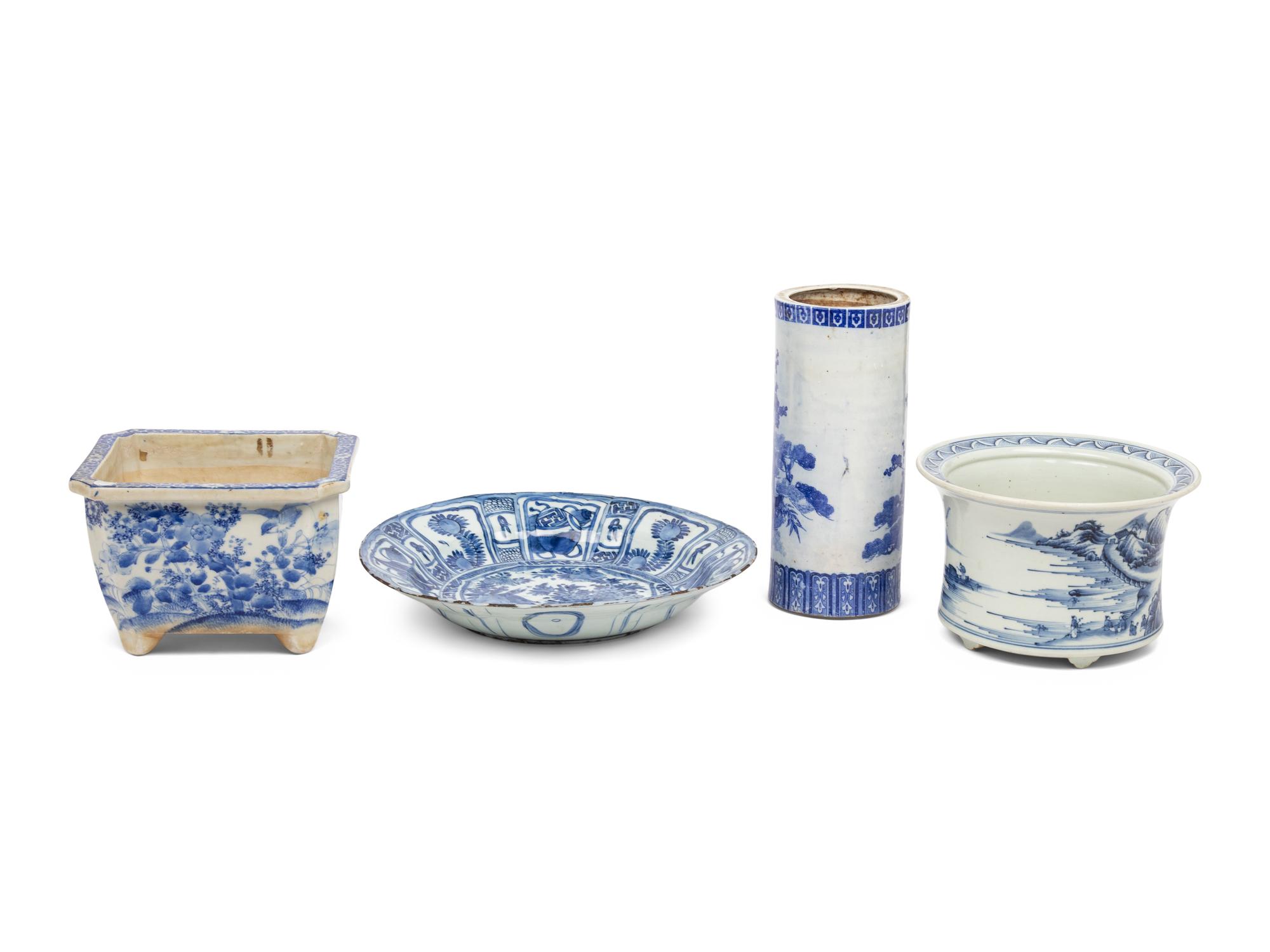Four Chinese Blue and White Porcelain Articles