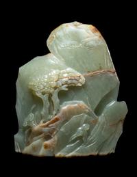 Two Chinese Carved Celadon and Russet Jade Articles, Ming-Qing Dynasty 明-清 青玉山子及仿古佩