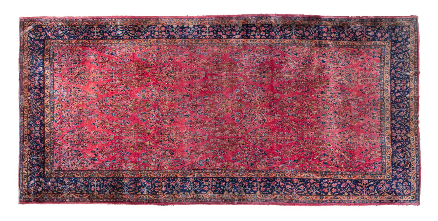 A Sarouk Wool Rug 16 feet 2 inches x 10 feet 6 inches. — FIRST HALF 20TH CENTURY