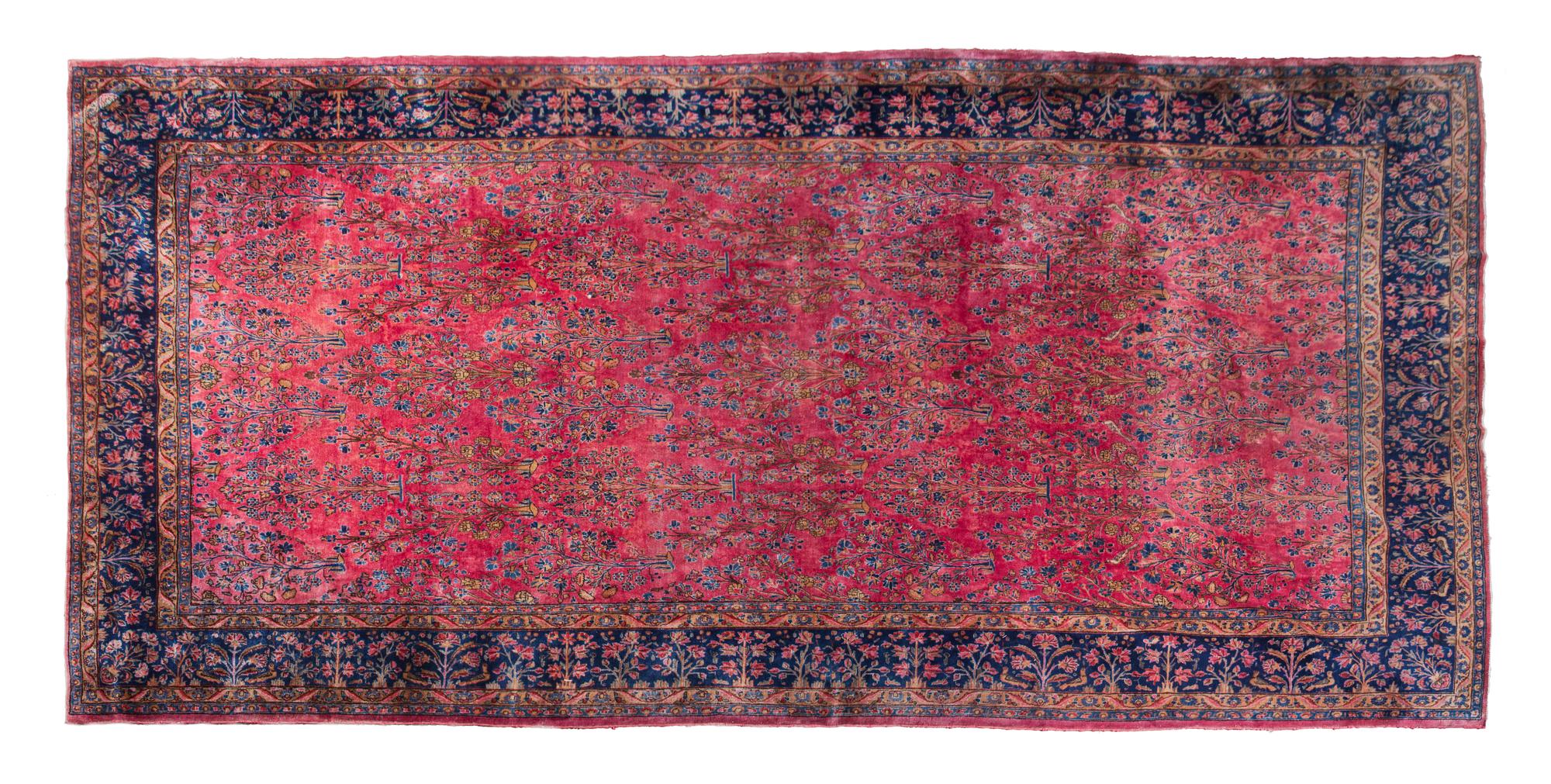 A Sarouk Wool Rug 16 feet 2 inches x 10 feet 6 inches. — FIRST HALF 20TH CENTURY