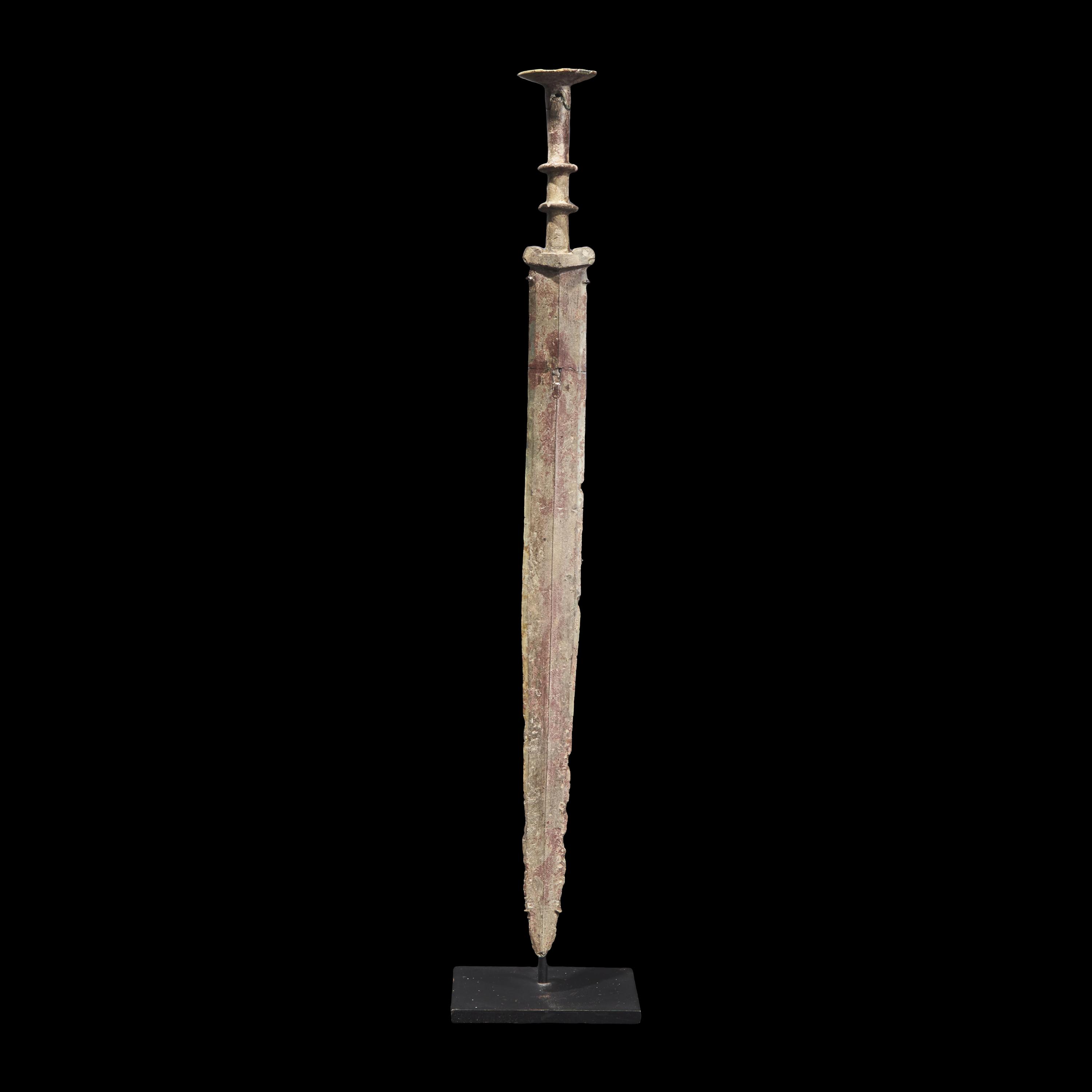 A Chinese Archaic Bronze Hilted Sword, Warring States Periods 戰國 青銅劍
