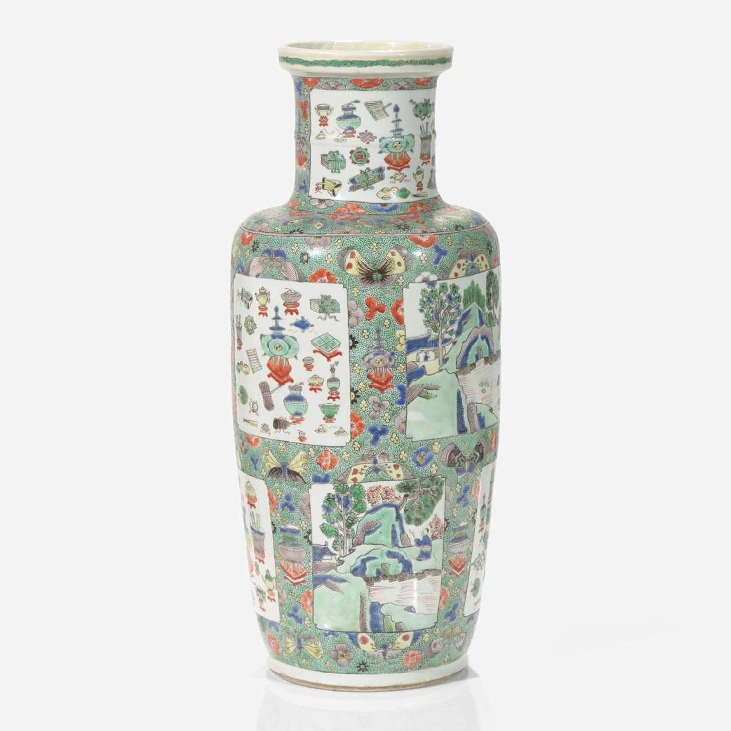 A Chinese famille verte-decorated porcelain rouleau vase 素三彩紙槌瓶 Kangxi period ? ??