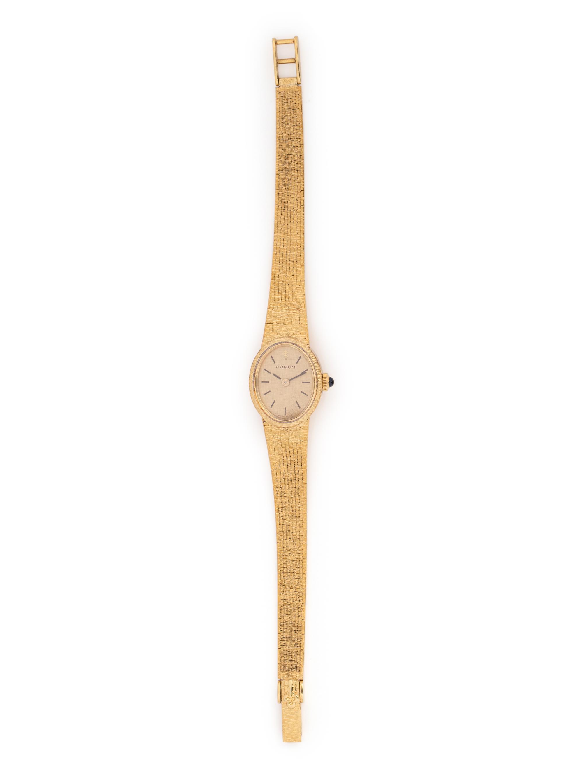 CORUM, 18K YELLOW GOLD WRISTWATCH
