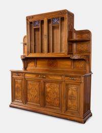 Buffet a Deux Corps