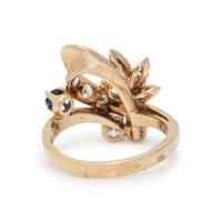 DIAMOND, SAPPHIRE, AND YELLOW GOLD RING