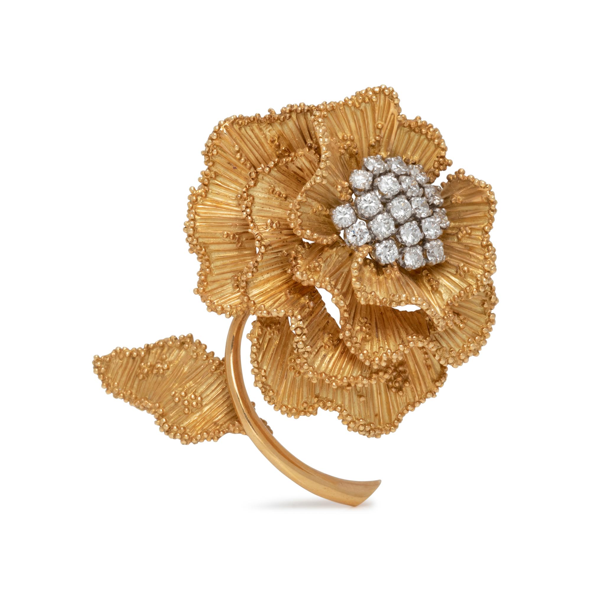 VAN CLEEF & ARPELS, YELLOW GOLD AND DIAMOND FLOWER BROOCH