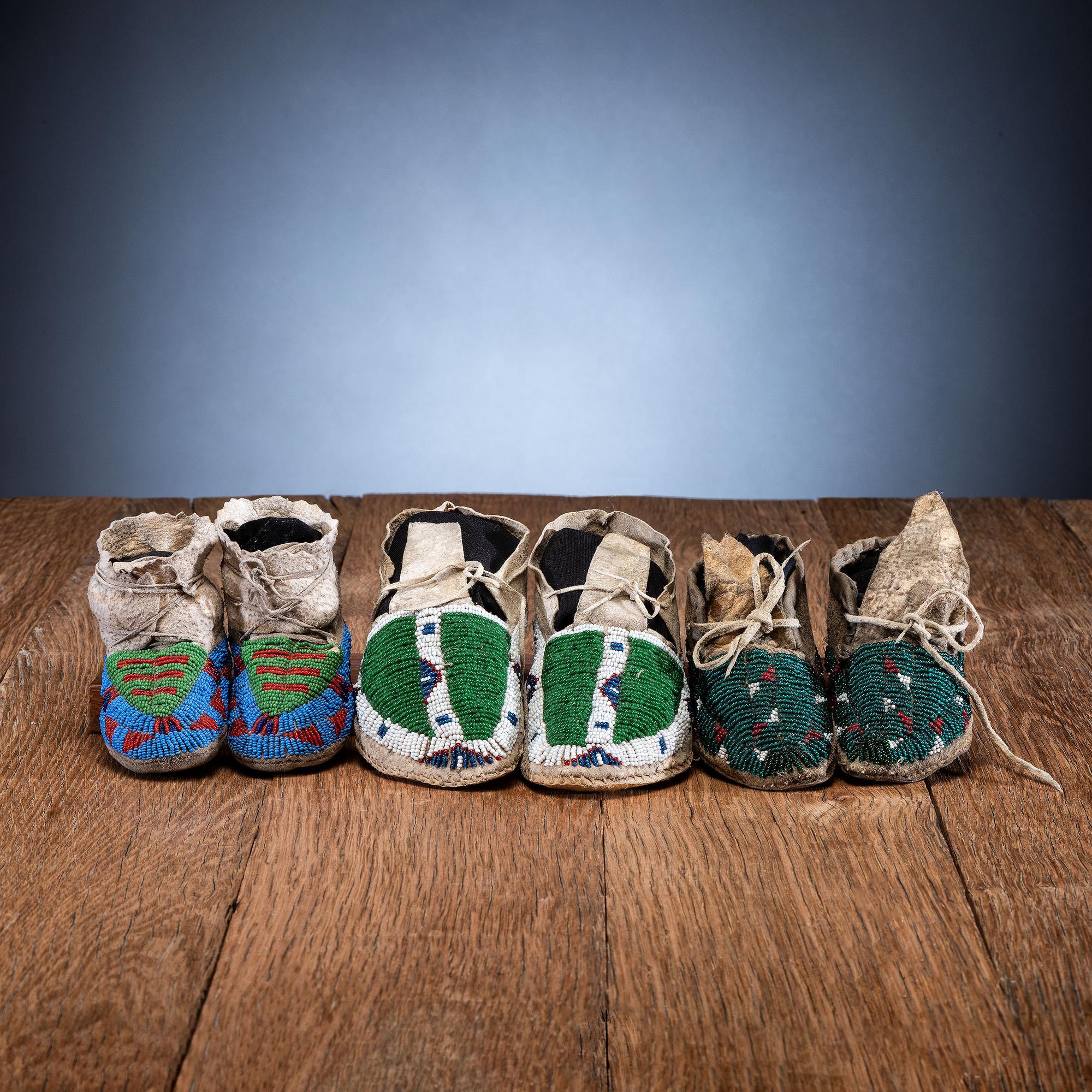 Sioux Child's Beaded Hide Moccasins