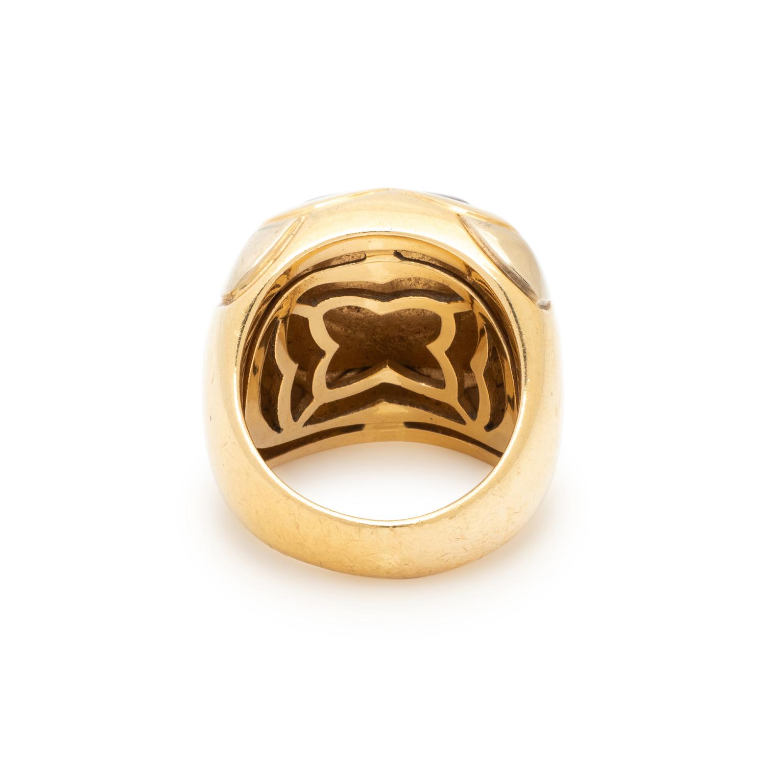 BULGARI, YELLOW GOLD AND ONYX RING