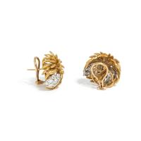 YELLOW GOLD AND DIAMOND EARCLIPS