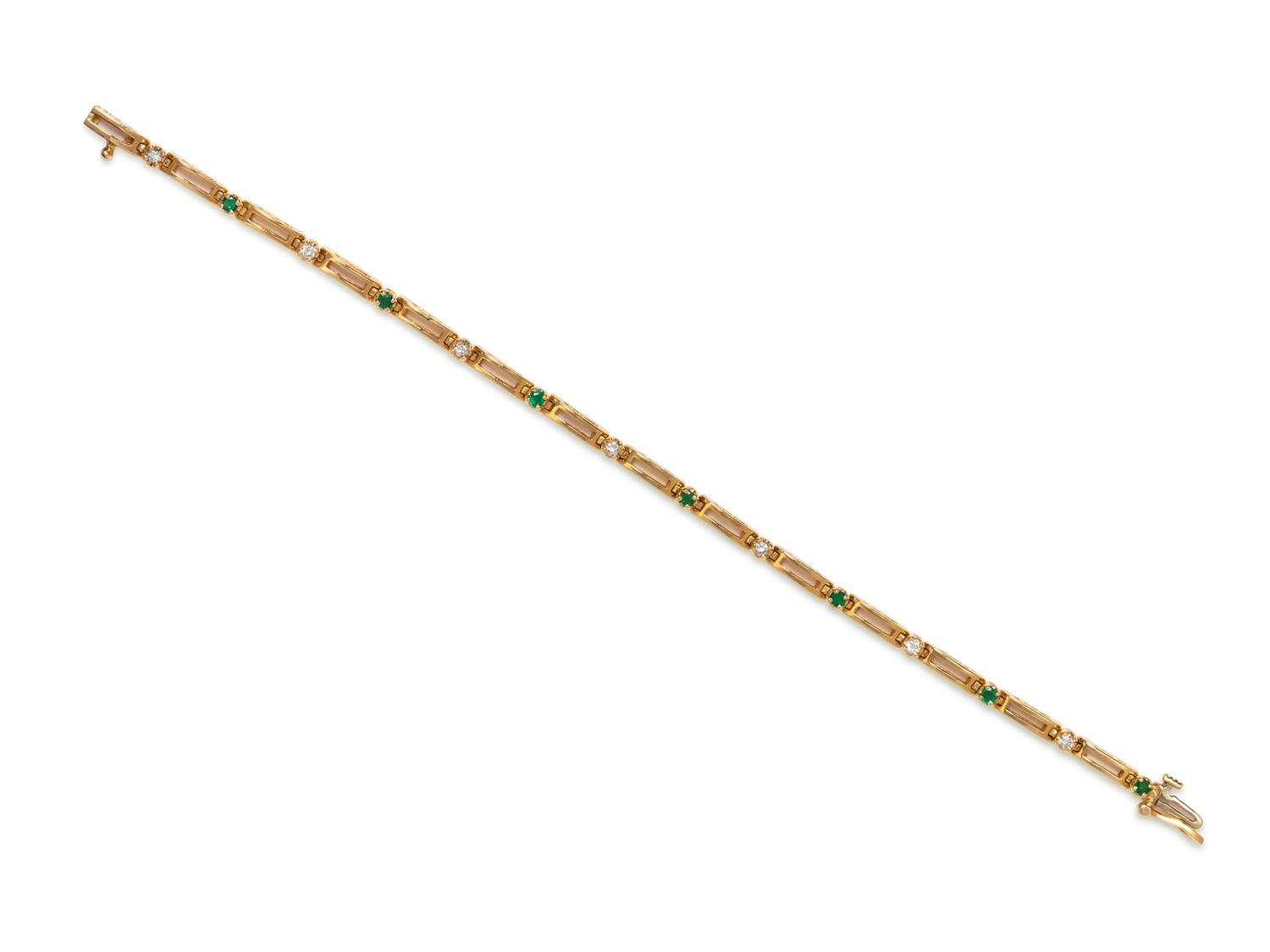 YELLOW GOLD, DIAMOND AND EMERALD BRACELET
