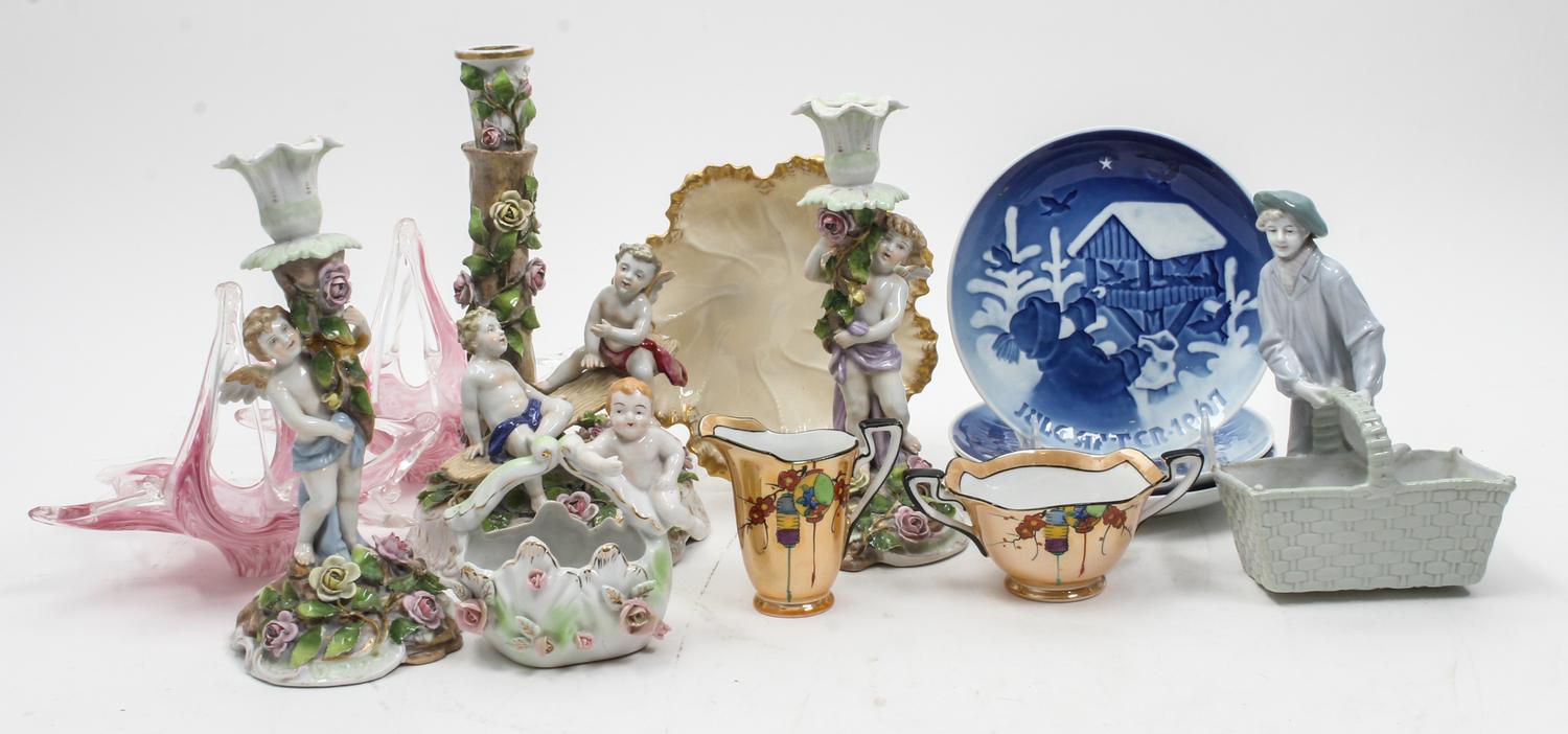 A Collection of Decorative Table Articles Height of tallest 10 1/2 inches. — 20TH CENTURY