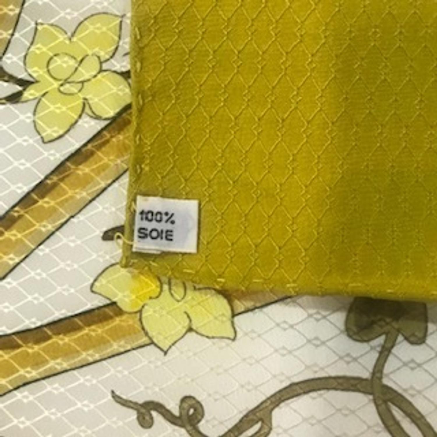 Hermès 90cm Silk Scarf