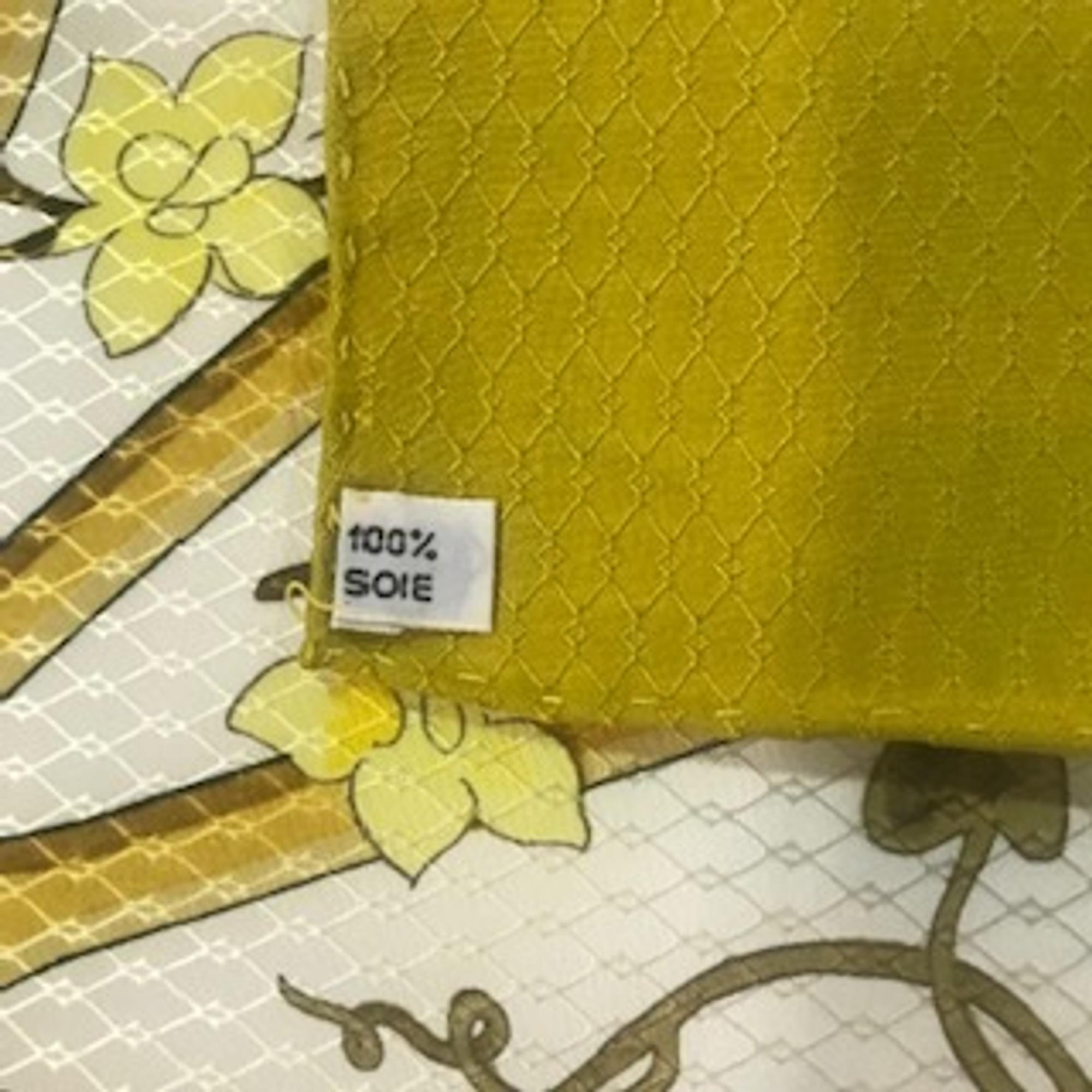 Hermès 90cm Silk Scarf