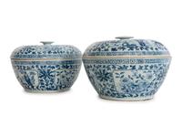 A Pair of Large Chinese Export Blue and White Porcelain Covered Bowls
