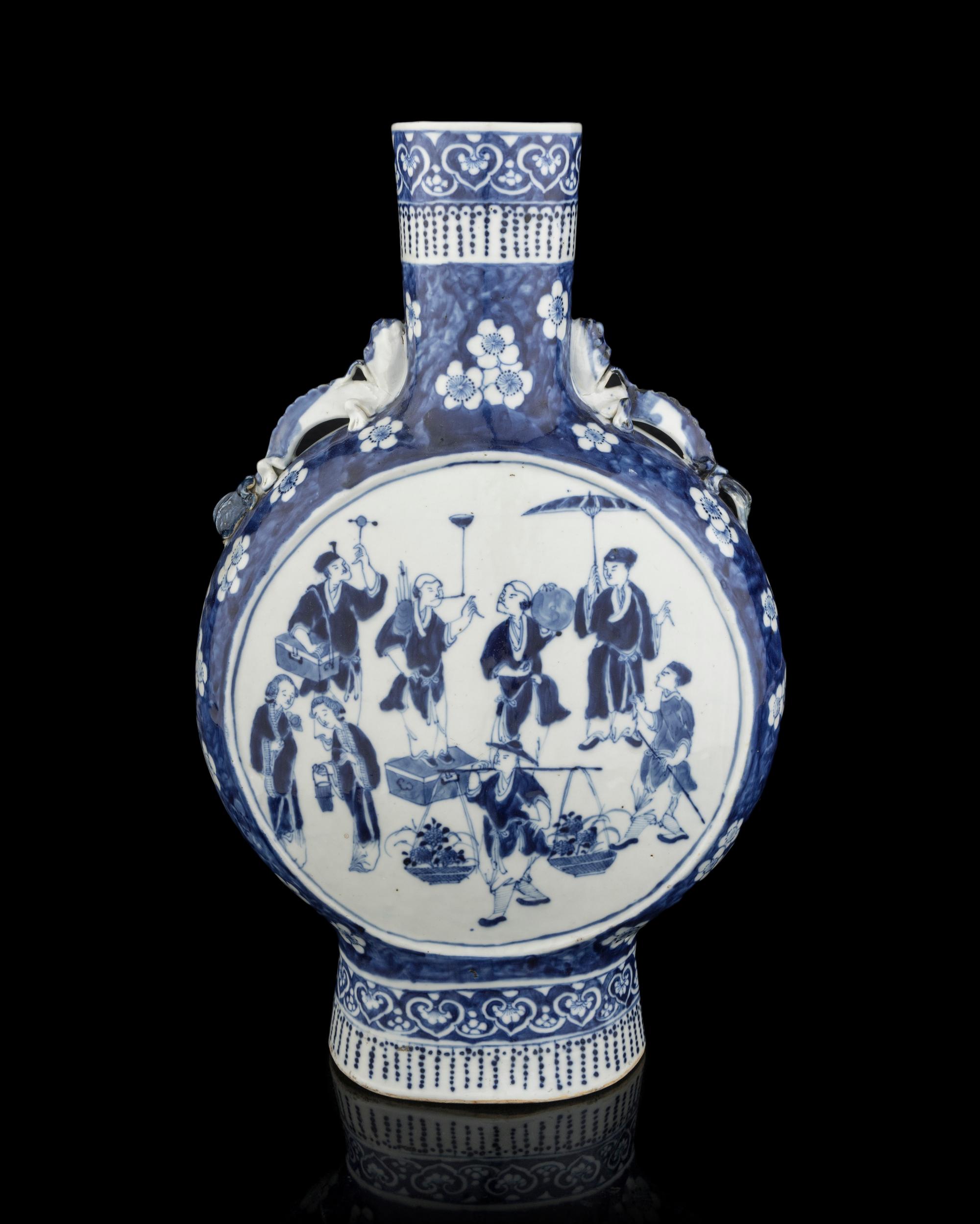 A Large Chinese Blue and White Porcelain Moon Flask