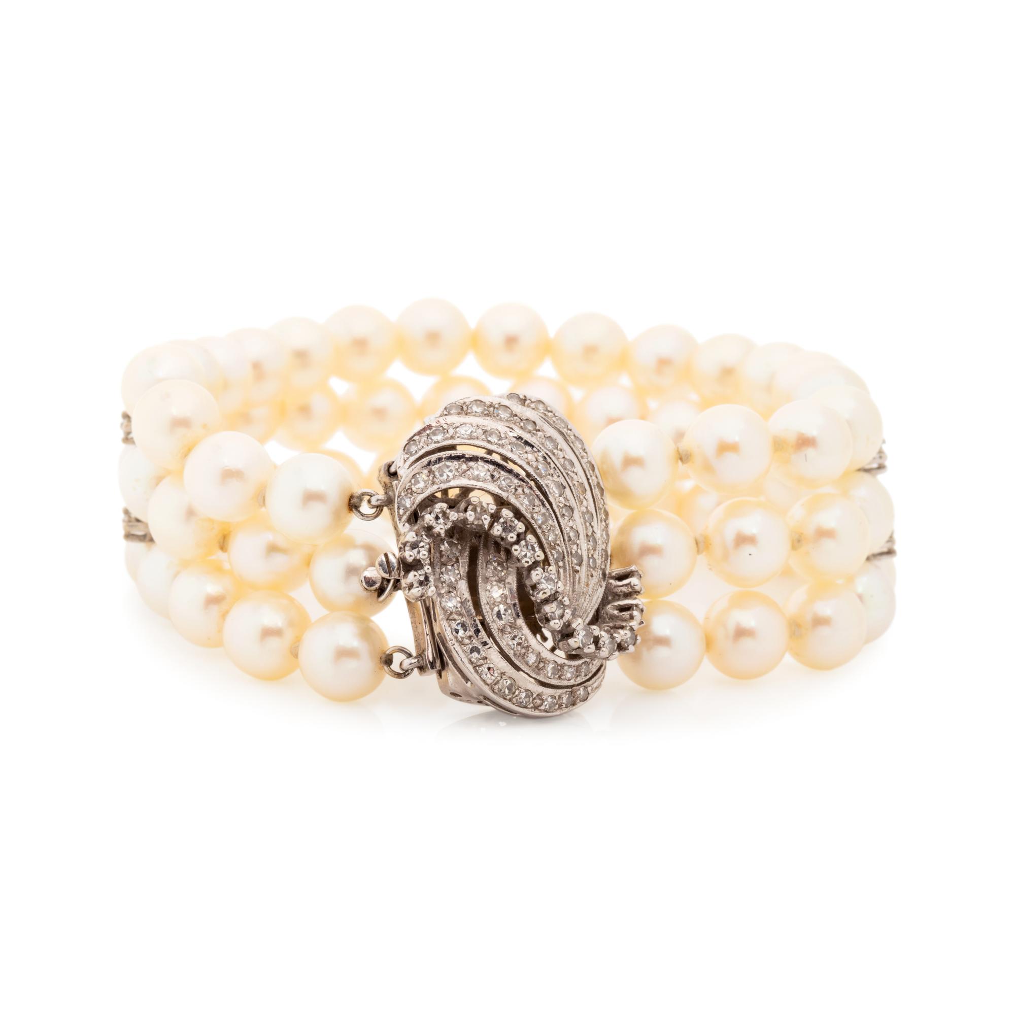 CULTURED PEARL AND DIAMOND BRACELET