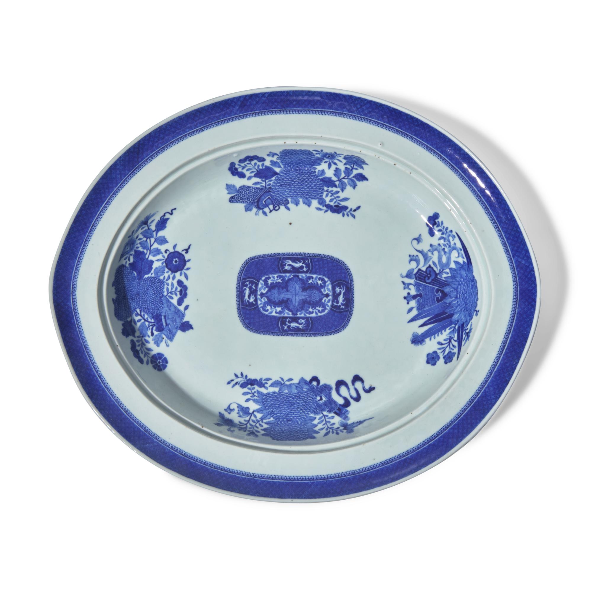 A Chinese Export Porcelain Fitzhugh Meat Platter and Drain