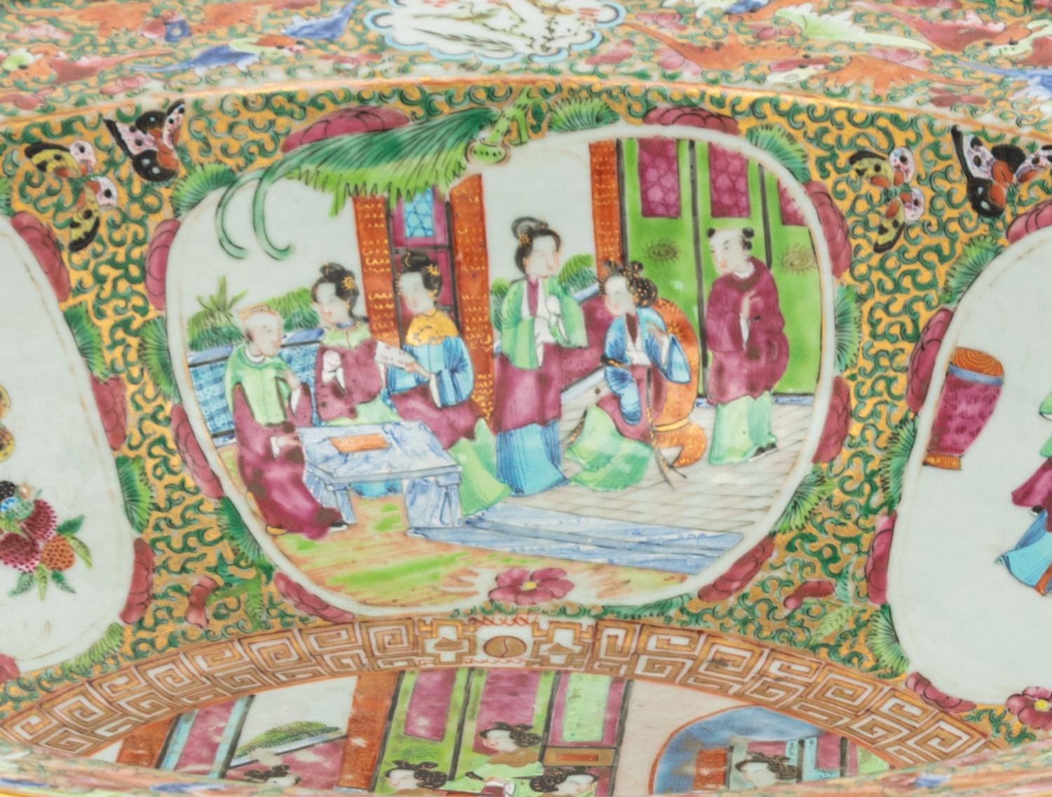 A Chinese Export Rose Medallion Porcelain Basin