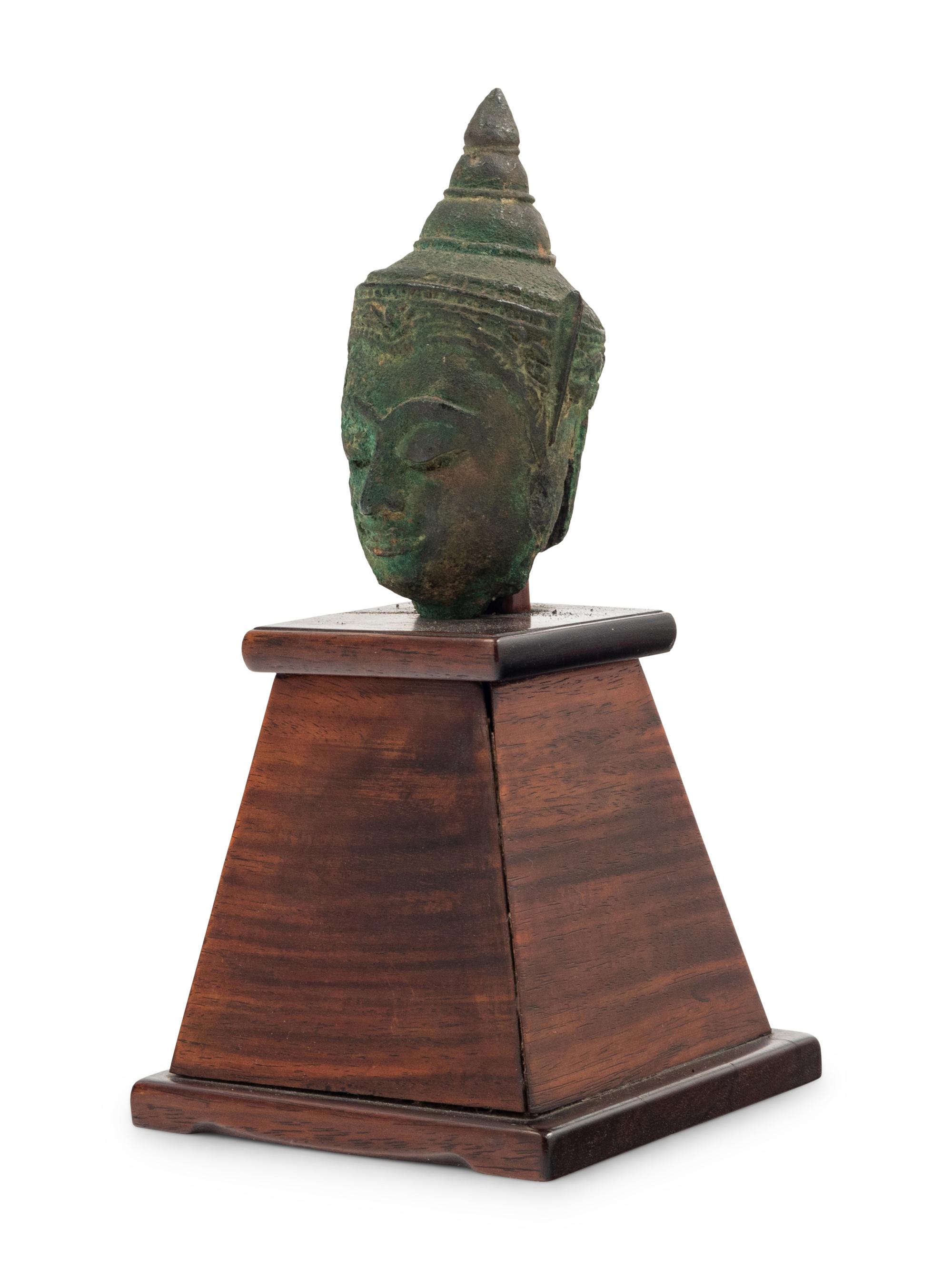 A Thai Bronze Head
