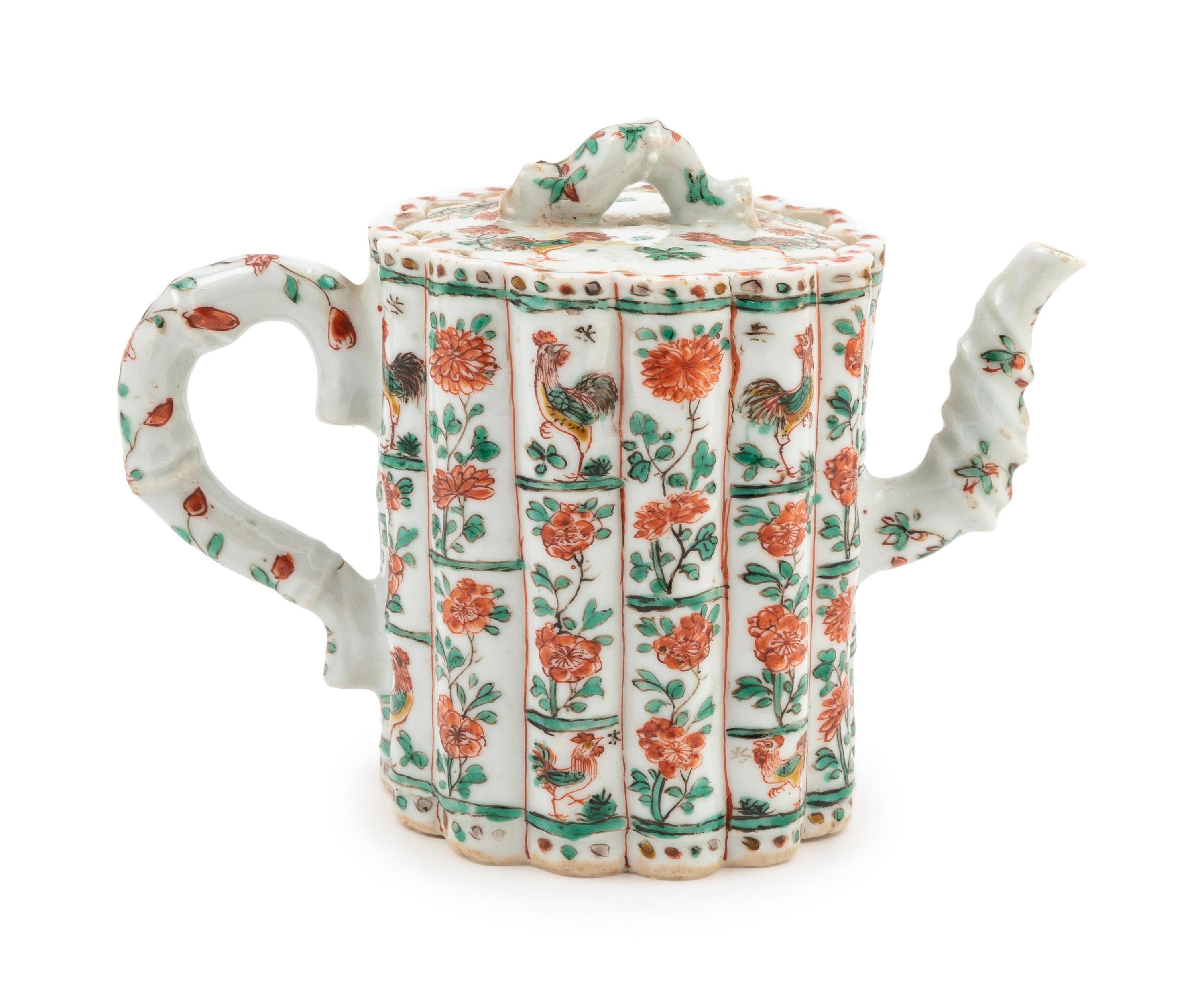 A Chinese Famille Verte Porcelain Teapot