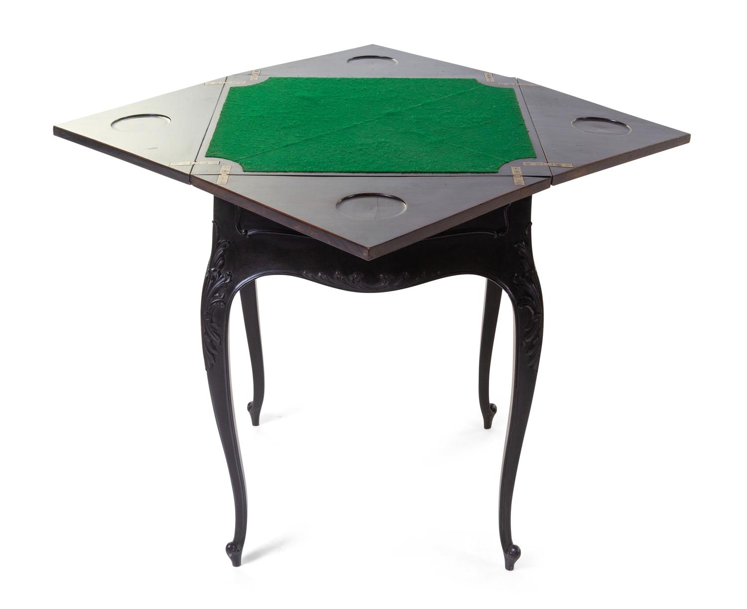 A French Game Table
