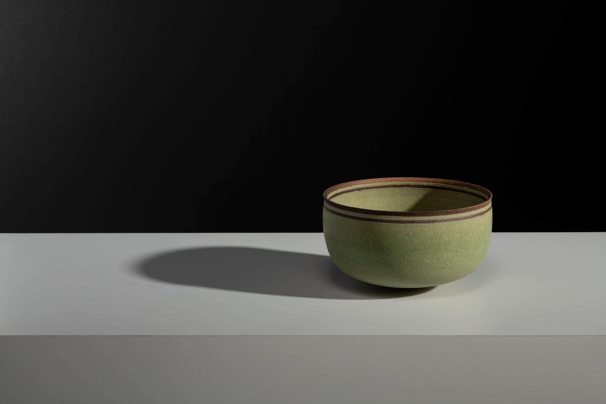 Bowl, 1984