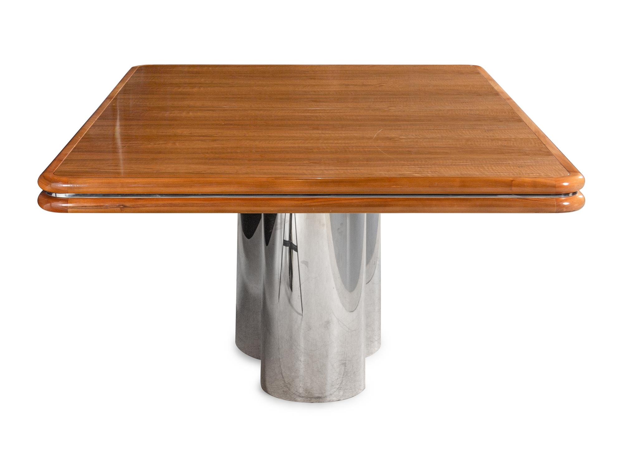 Dining Table Brueton, USA