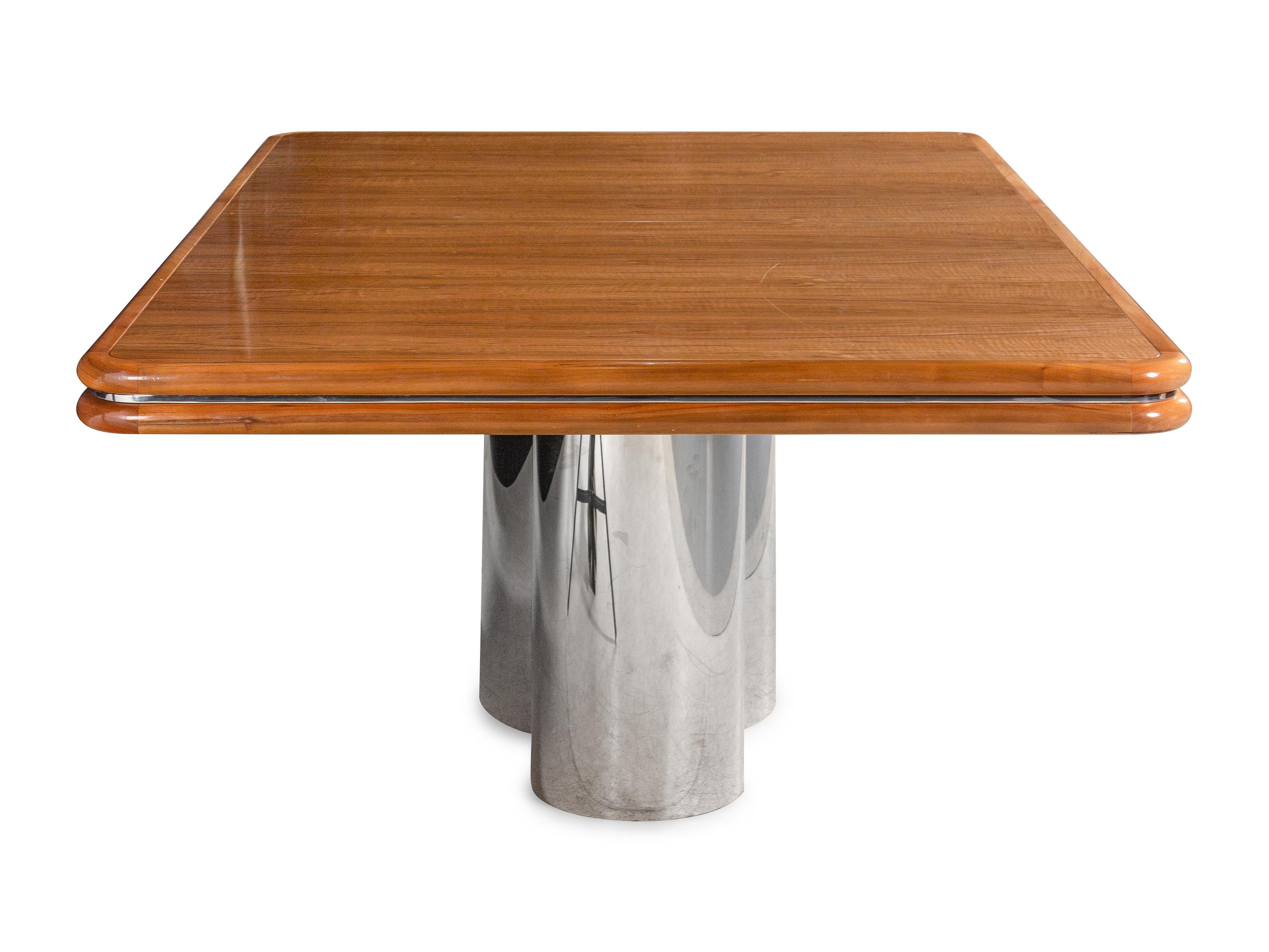 Dining Table Brueton, USA