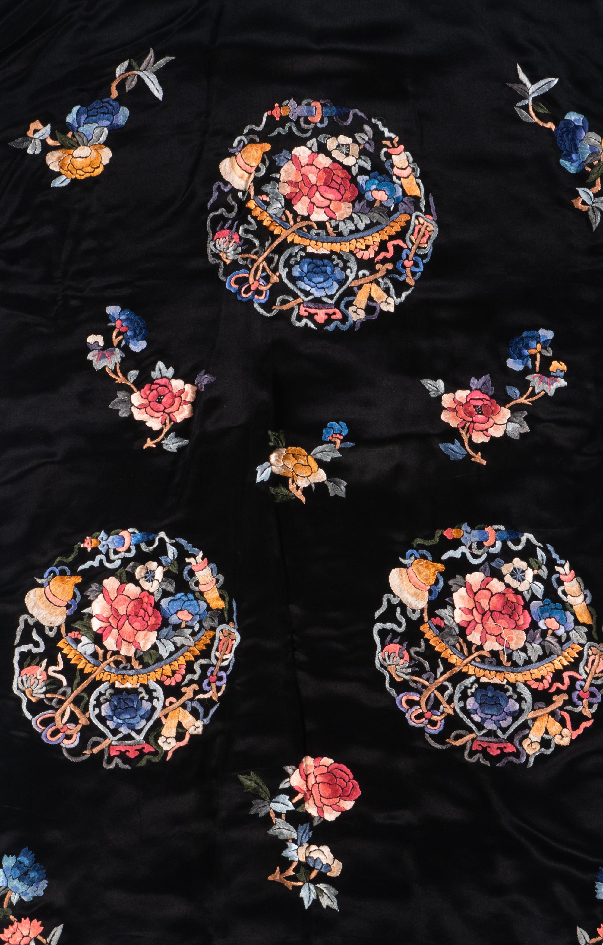 A Chinese Two-Piece Embroidered Silk Ensemble