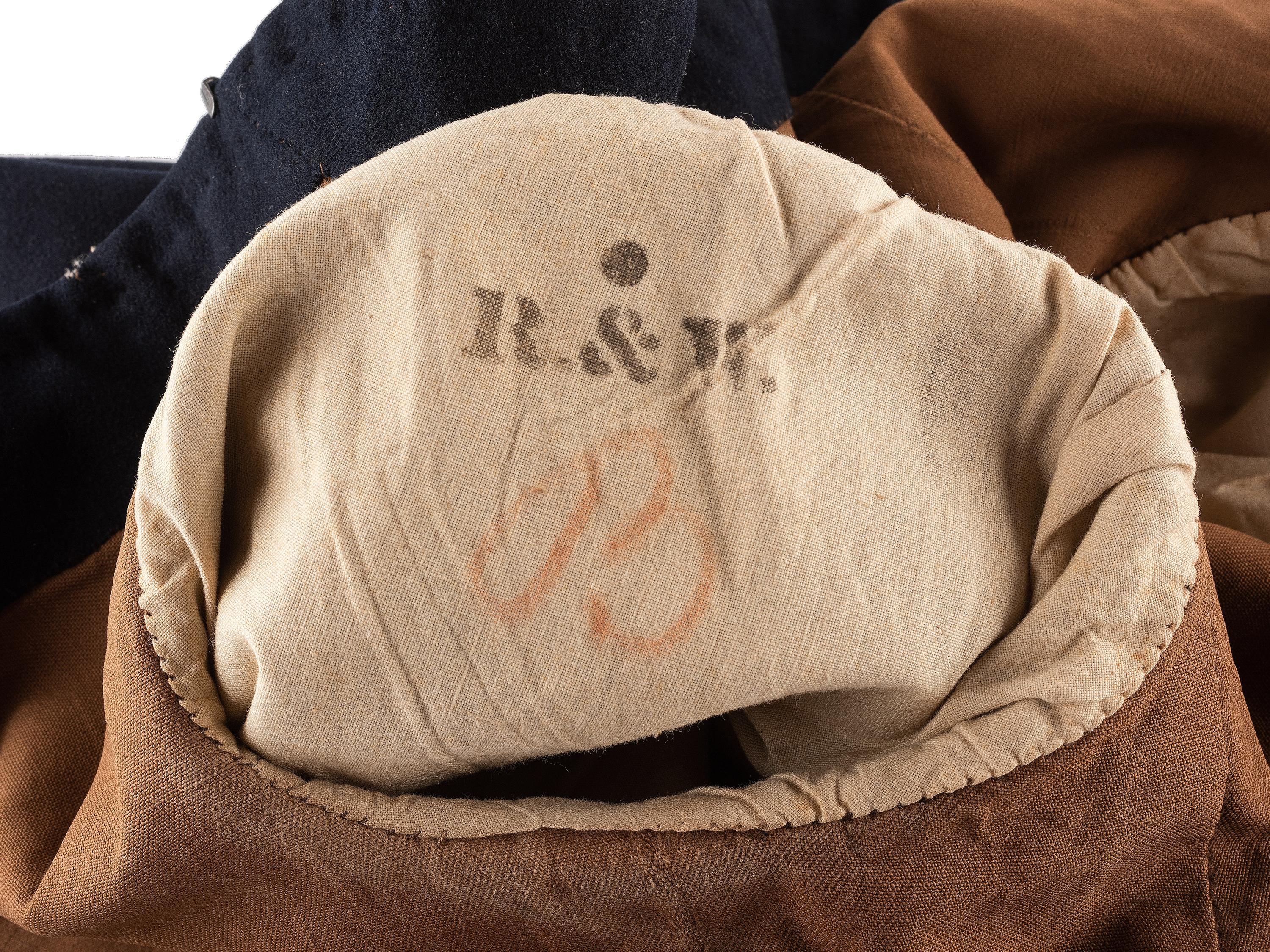 [CIVIL WAR]. Jacket and kepi of the 72nd Pennsylvania Infantry, "Baxter's Zouaves," part of the Philadelphia Brigade.