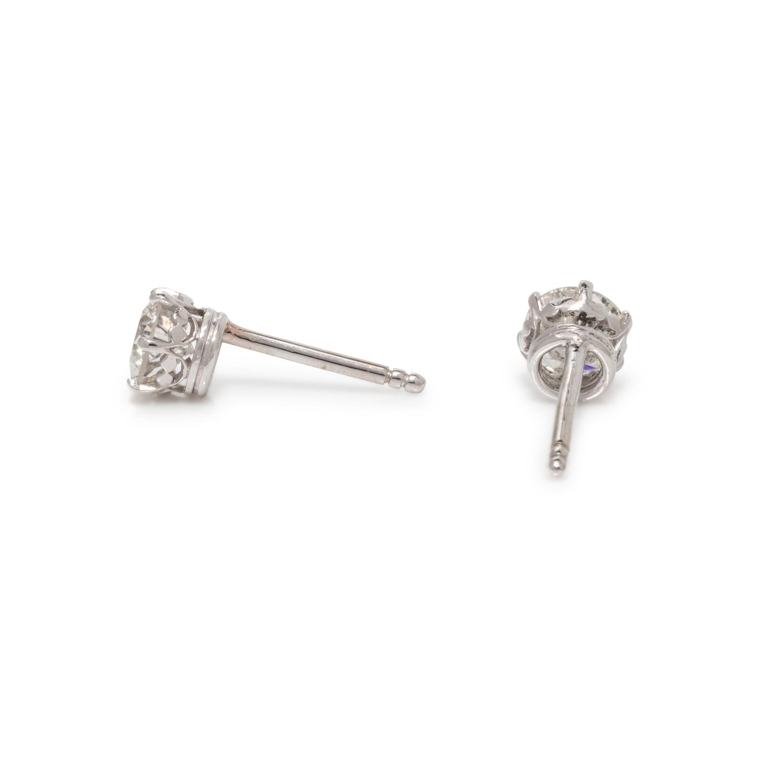 DIAMOND STUD EARRINGS