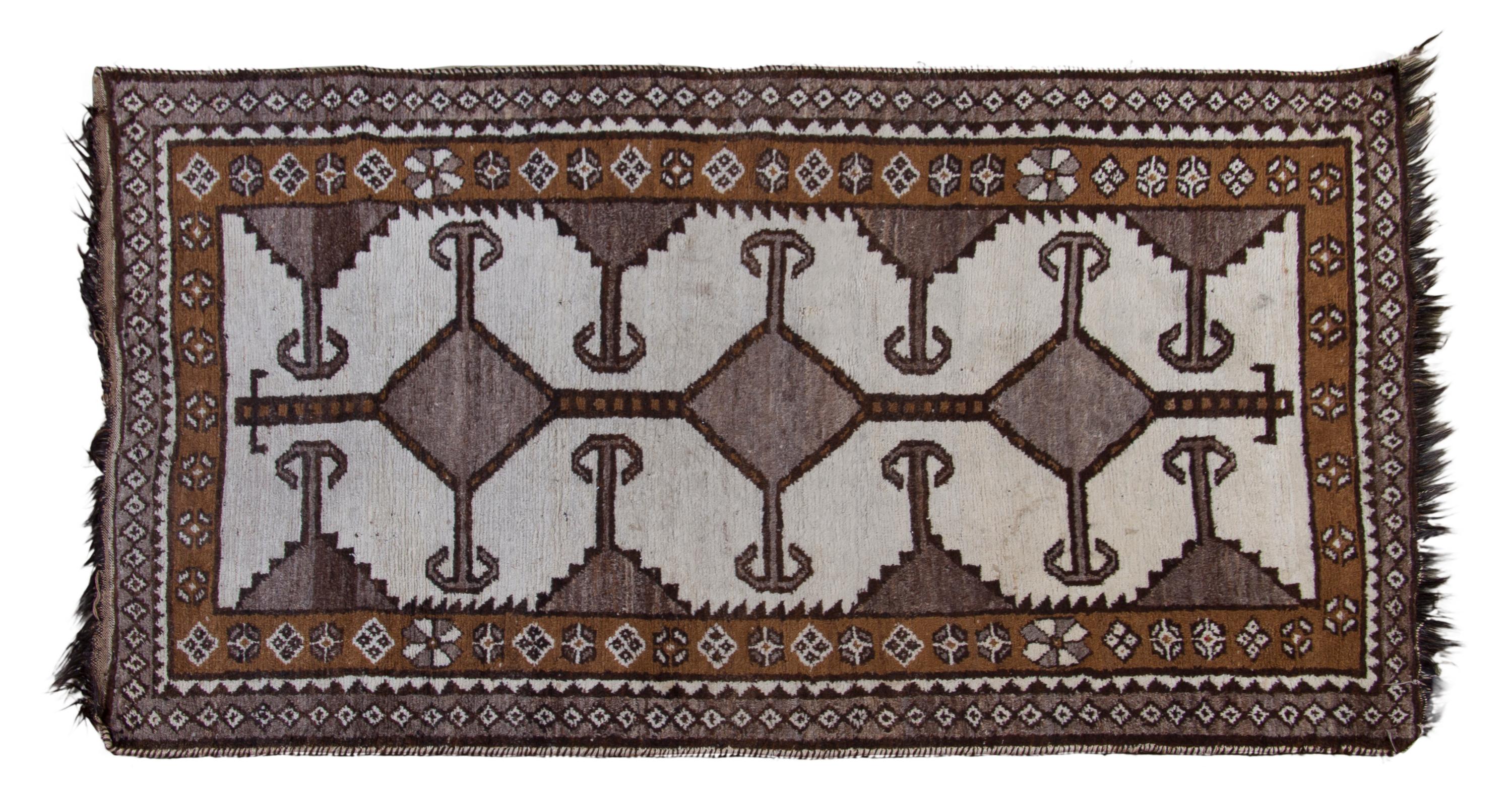 A Northwest Persian Wool Rug, 6 feet 7 inches x 3 feet 7 inches.