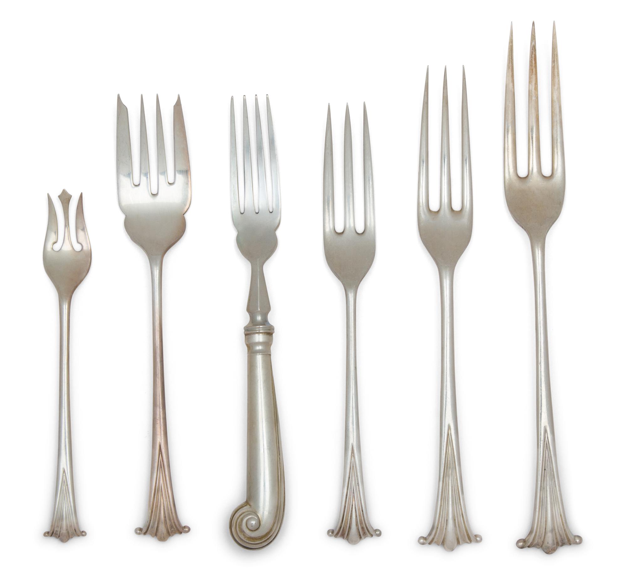 An English Silver Flatware Service, Various Makers, Wallace Sterling Company and CJ Vander Onslow pattern, comprising: 12 steak knives