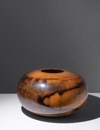 Monumental Vessel