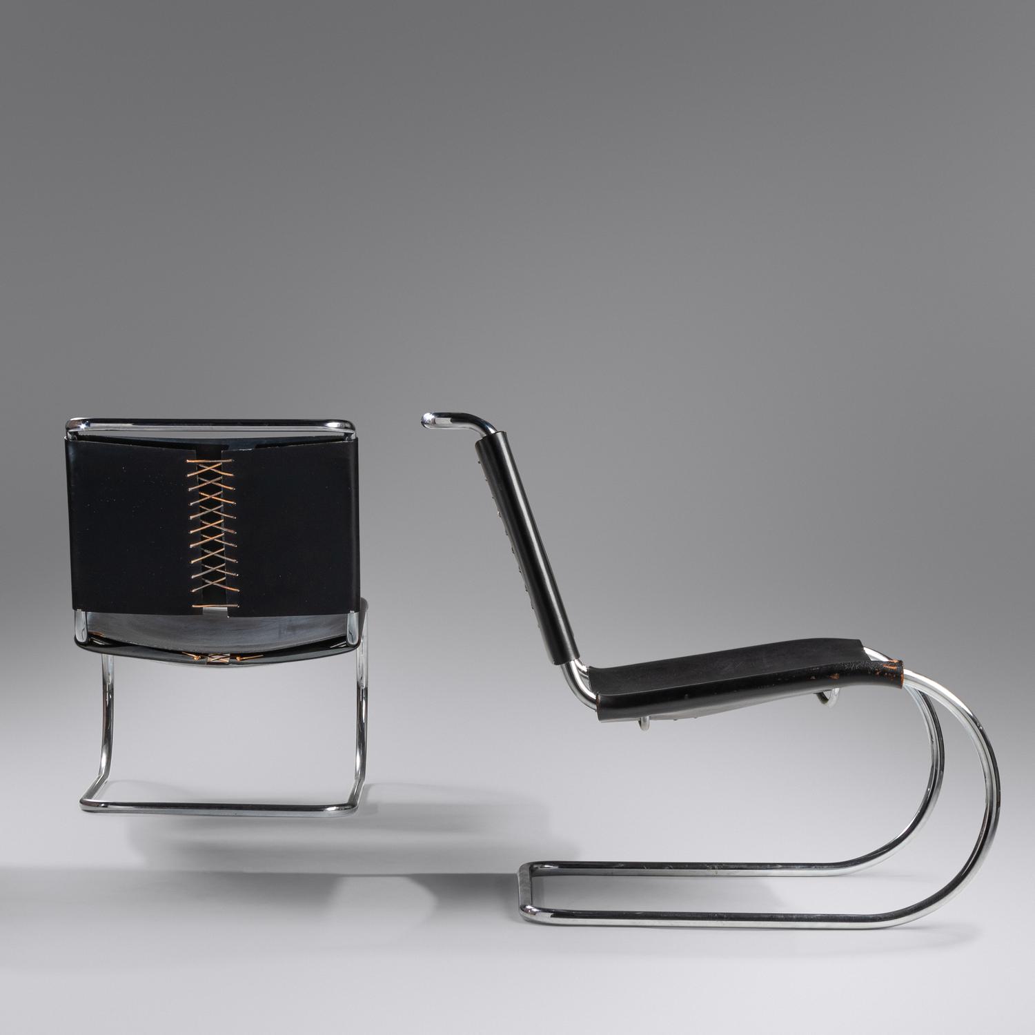 Pair of MR 30/5 Lounge Chairs Knoll, USA