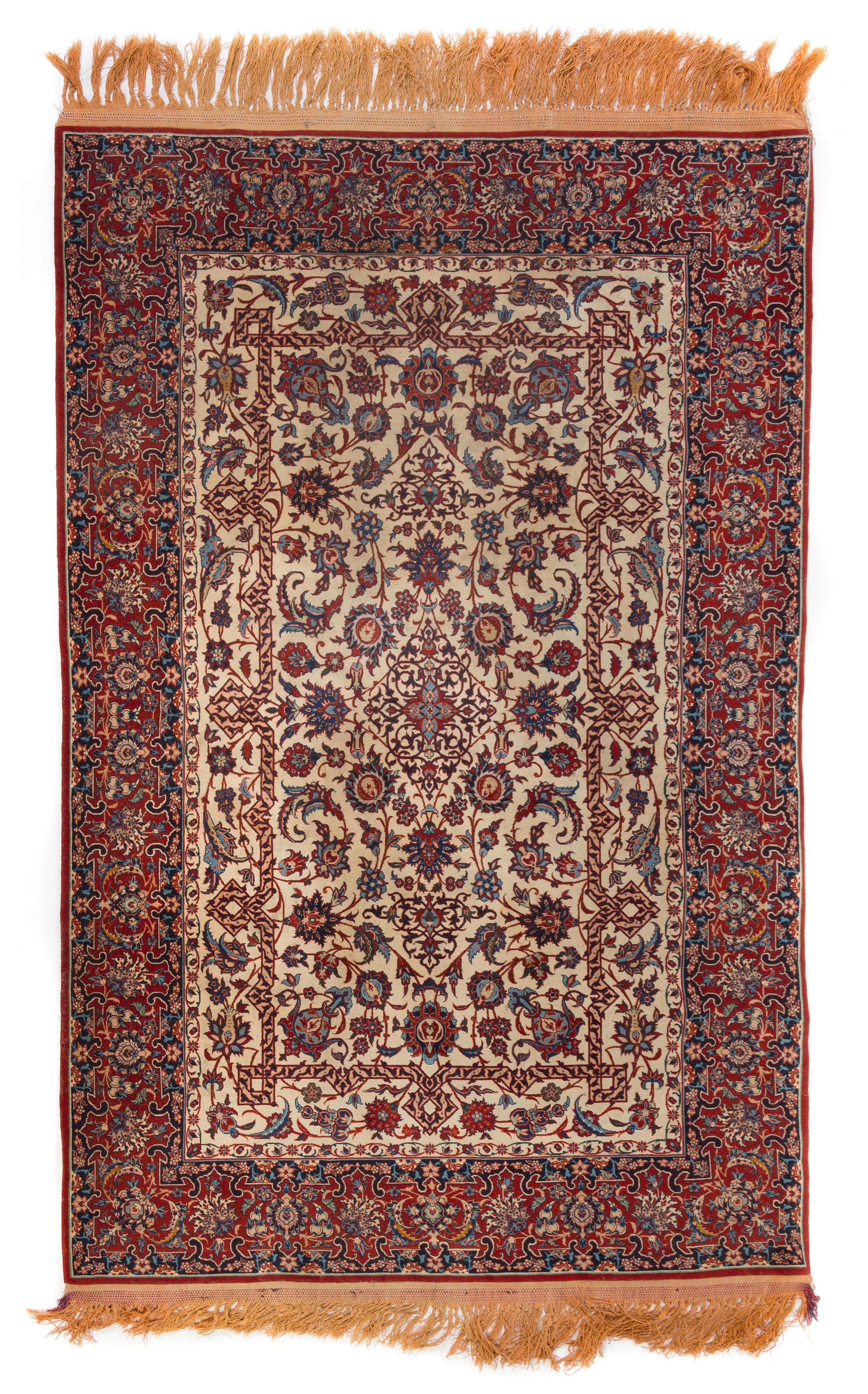 A Persian Wool Rug 5 feet 2 inches x 3 feet 4 inches. — SECOND HALF 20TH CENTURY
