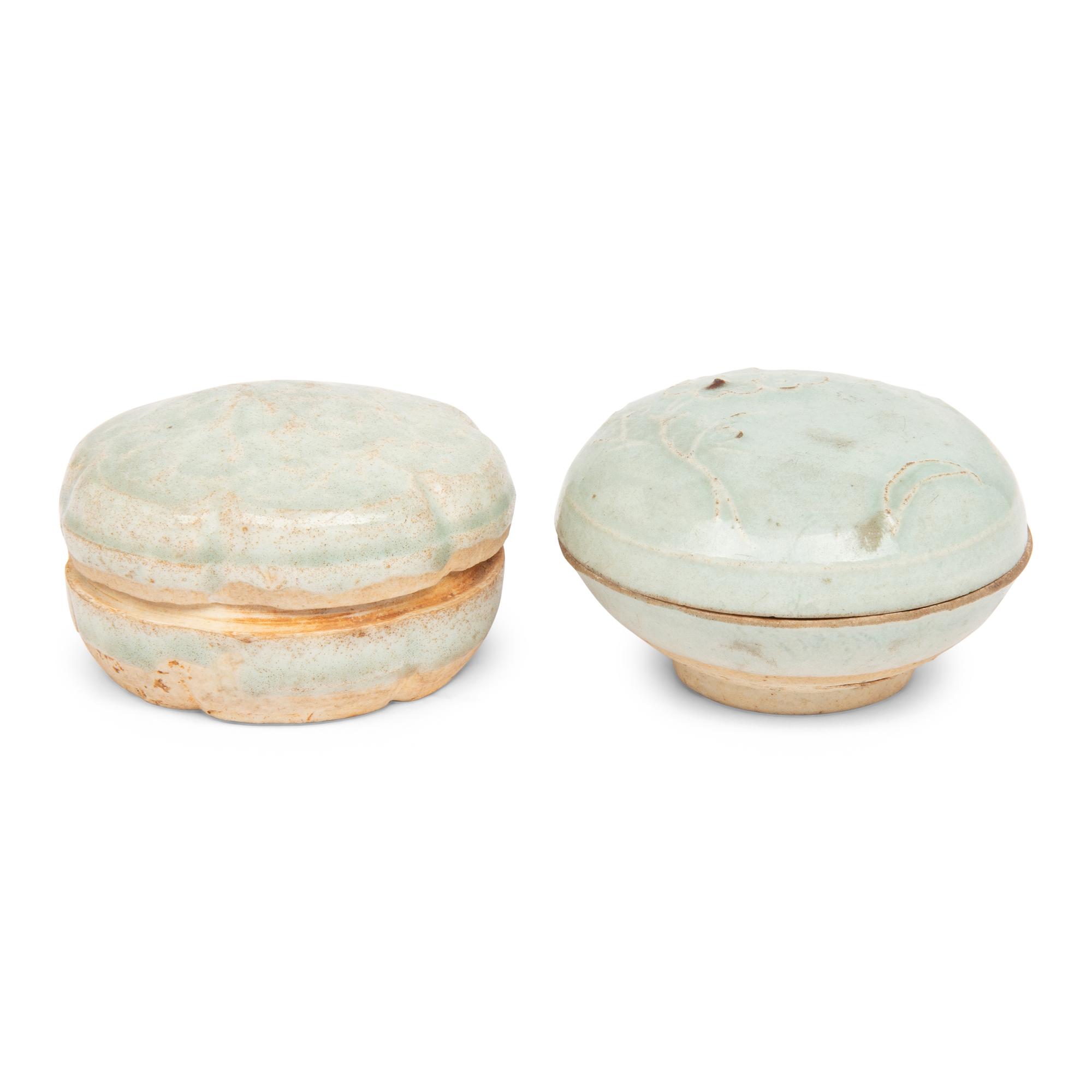 Two Chinese Molded Qingbai Glazed Small Boxes, Southern Song to Yuan Dynasty 南宋-元 青白釉模印蓋盒兩枚