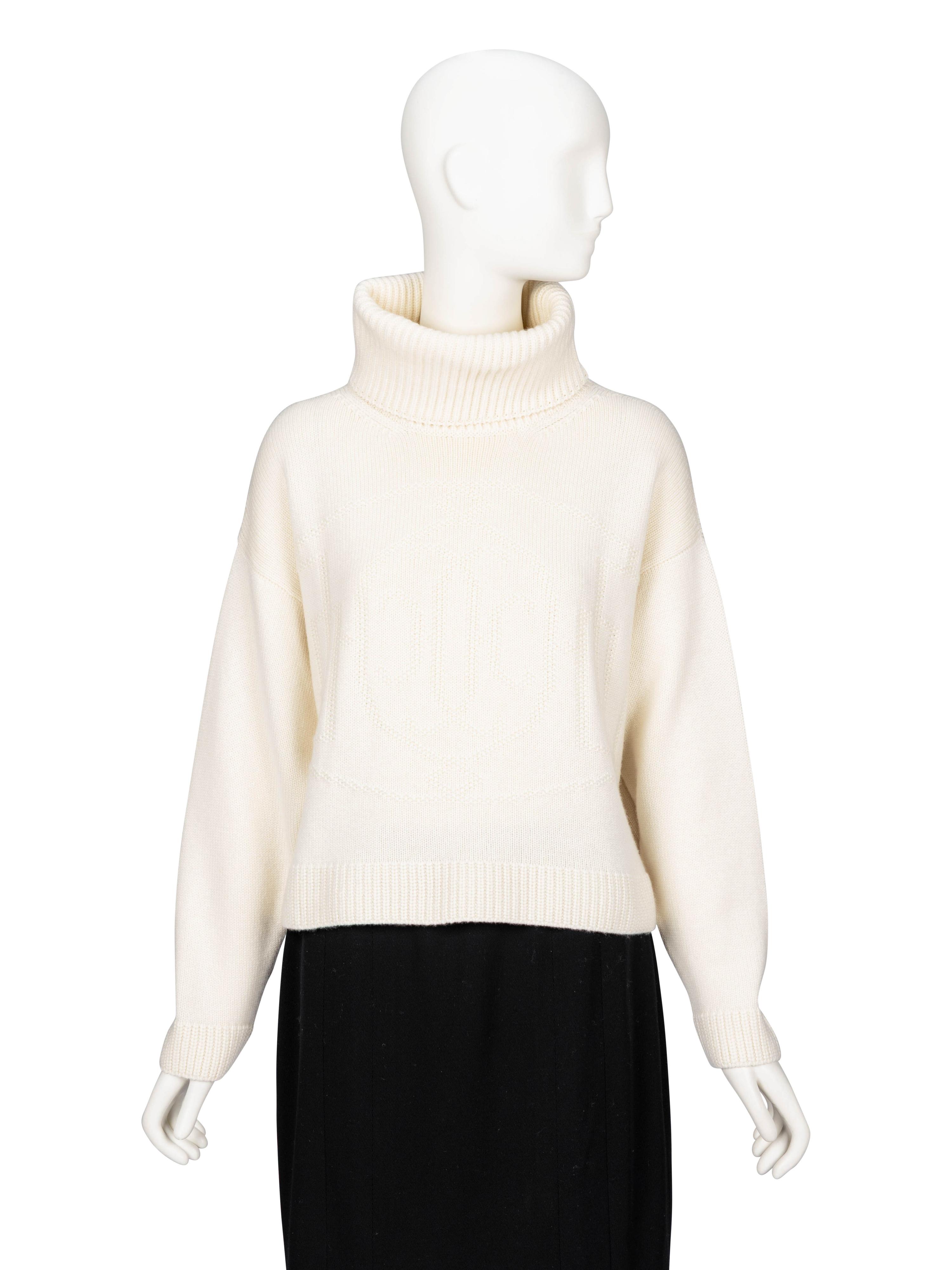 Hermès, Three White Sweaters