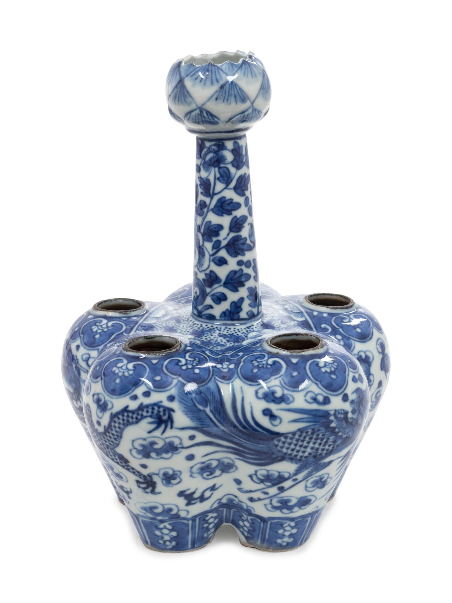 A Chinese Blue and White Bulb Vase — 19TH CENTURY