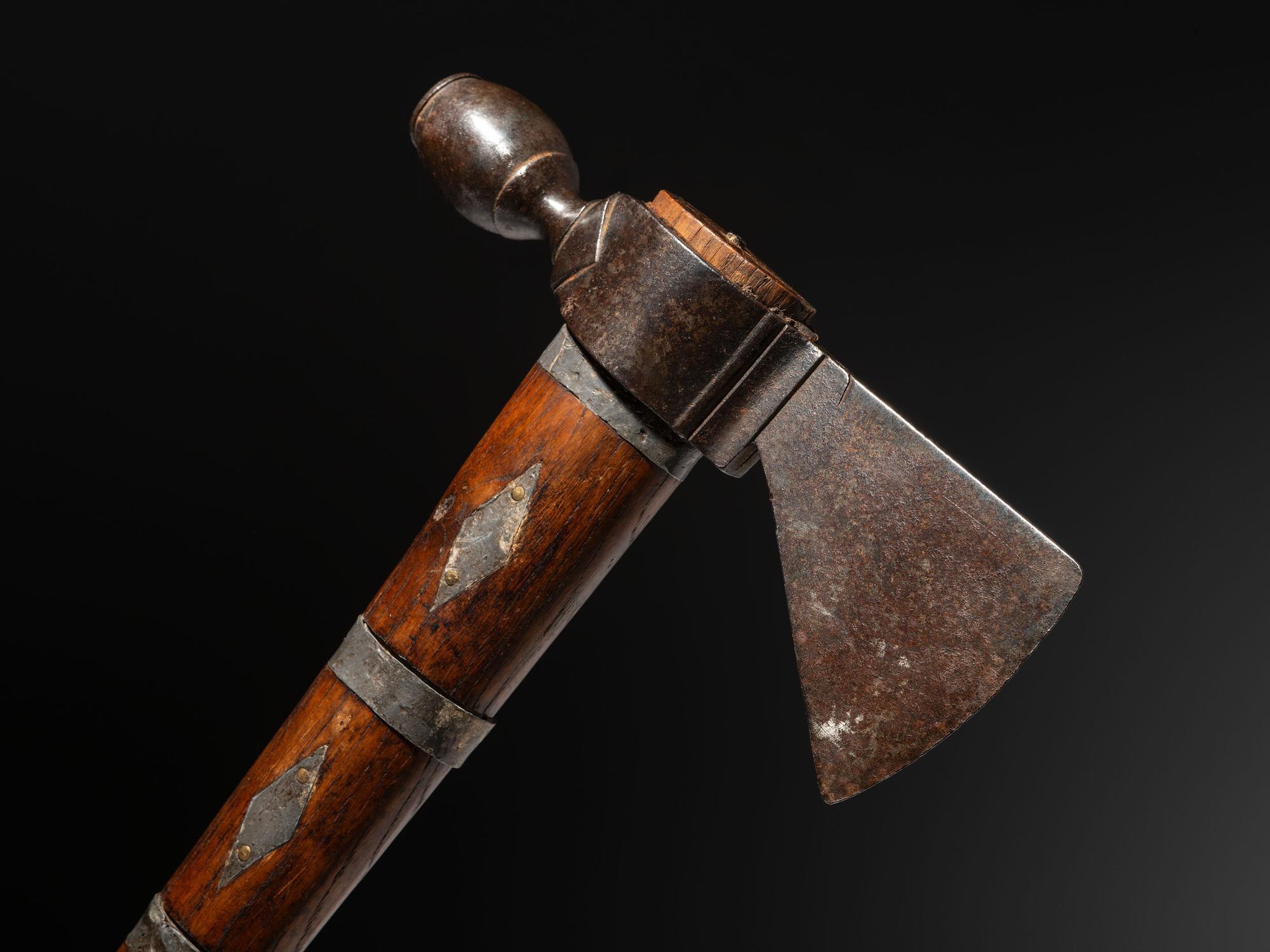 Great Lakes Pipe Tomahawk, with Pewter Inlay
